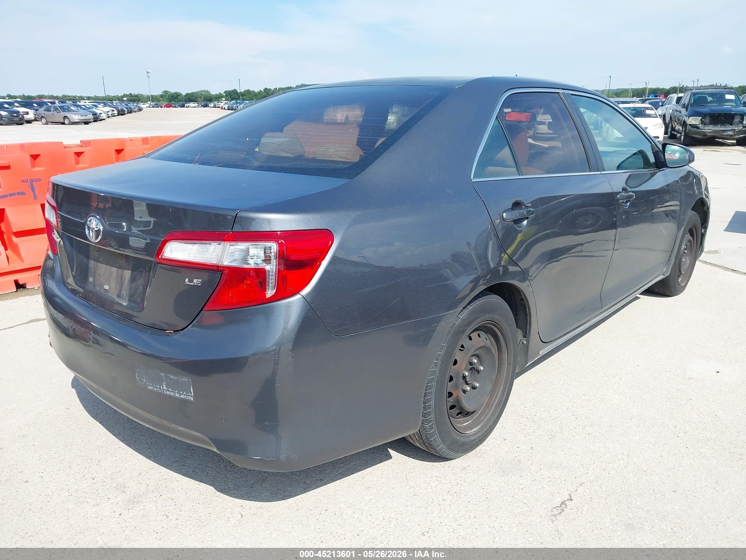 2012 Toyota Camry Le Gray vin: 4T1BF1FK0CU070273