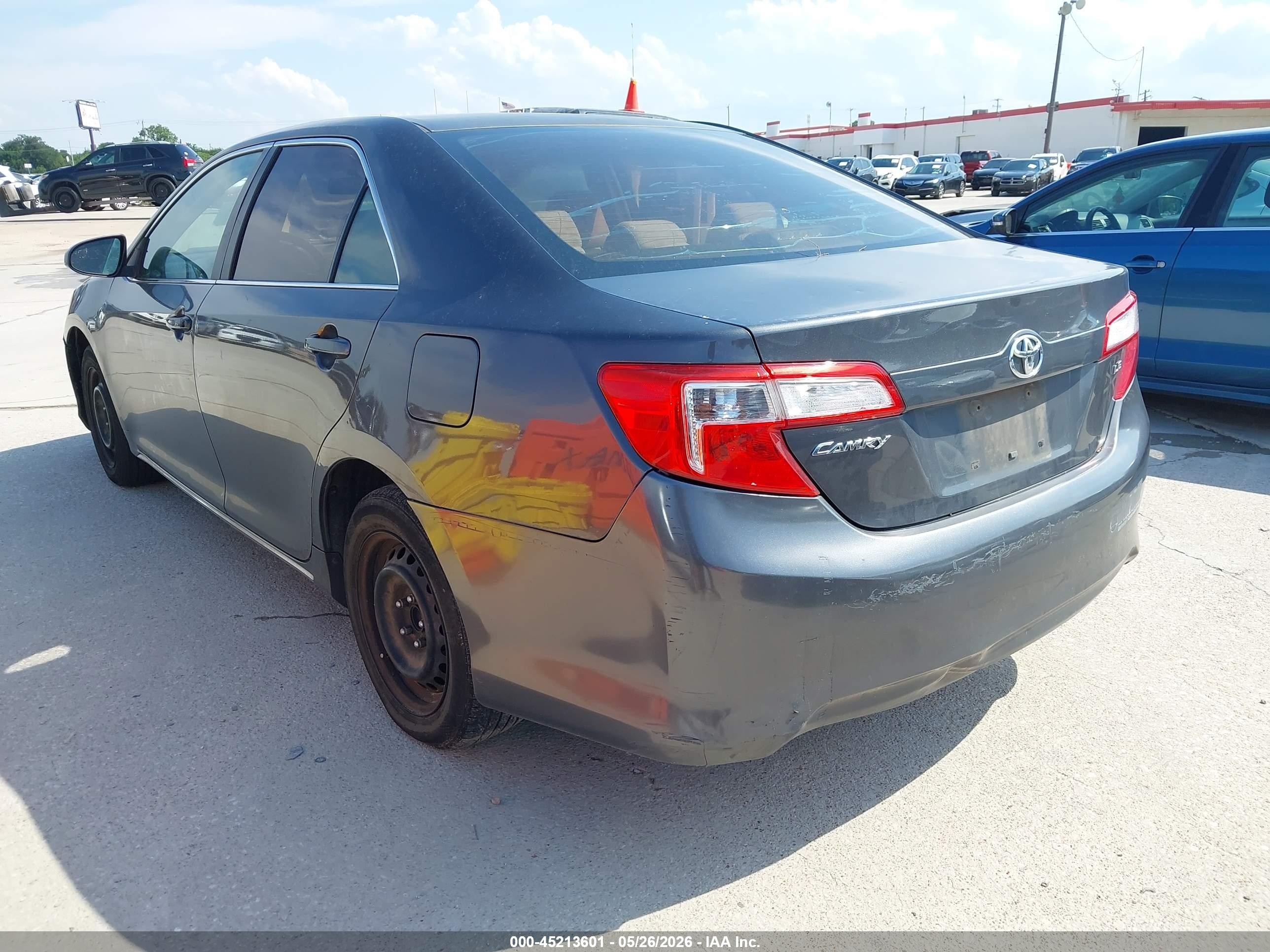 2012 Toyota Camry Le Gray vin: 4T1BF1FK0CU070273