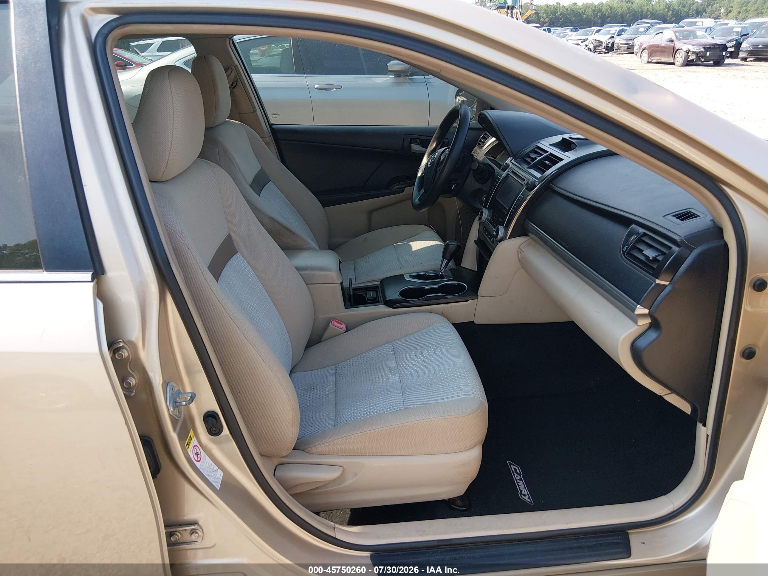 2012 Toyota Camry Le Beige vin: 4T1BF1FK0CU078664