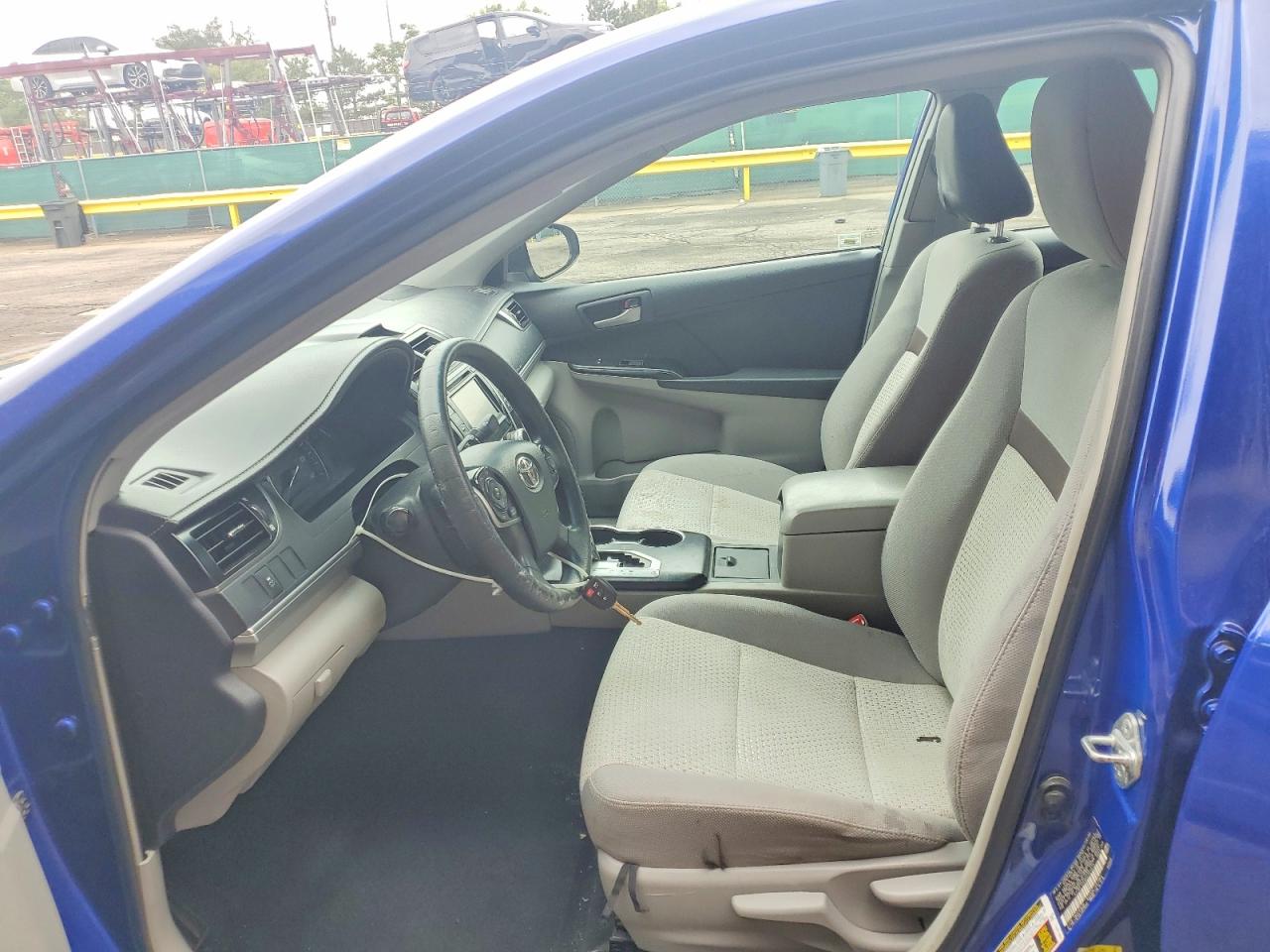 2012 Toyota Camry Le Blue vin: 4T1BF1FK0CU101473