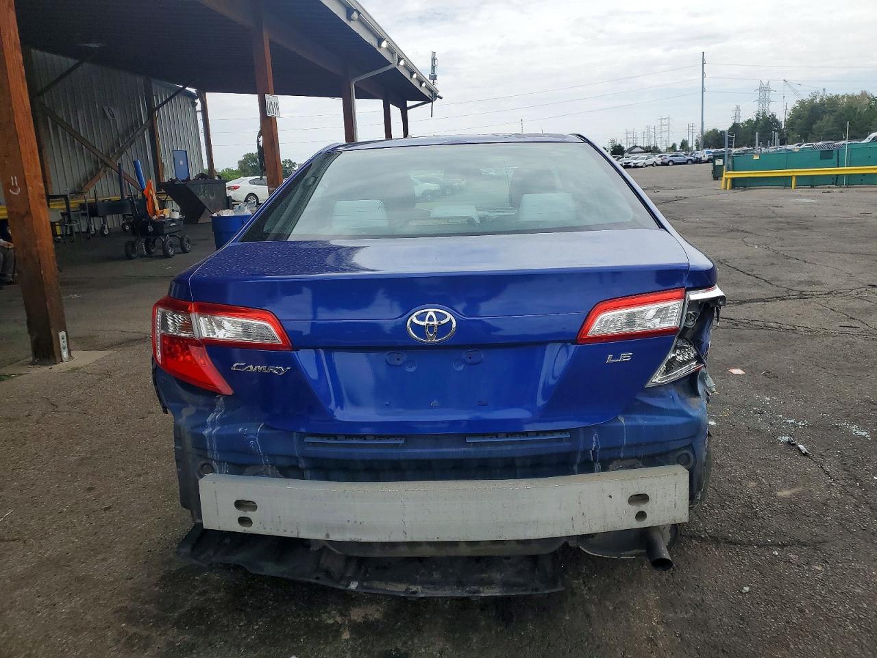 2012 Toyota Camry Le Blue vin: 4T1BF1FK0CU101473