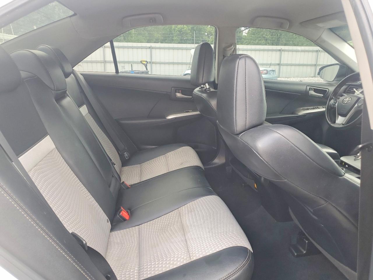 2012 Toyota Camry Se White vin: 4T1BF1FK0CU102980