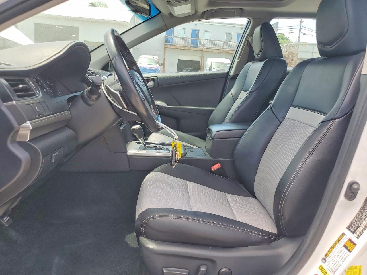 2012 Toyota Camry Se White vin: 4T1BF1FK0CU113509