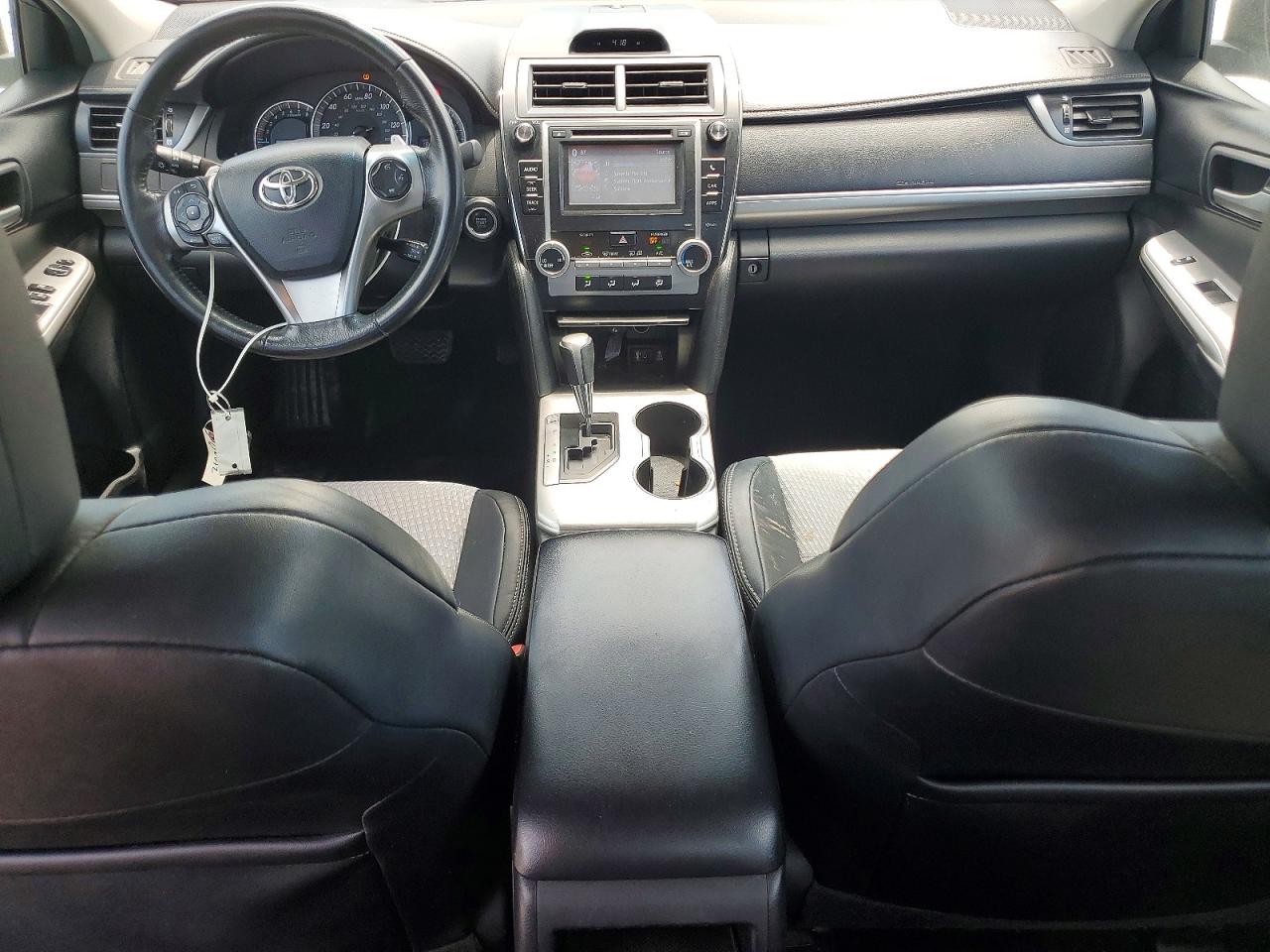 2012 Toyota Camry Se White vin: 4T1BF1FK0CU113509