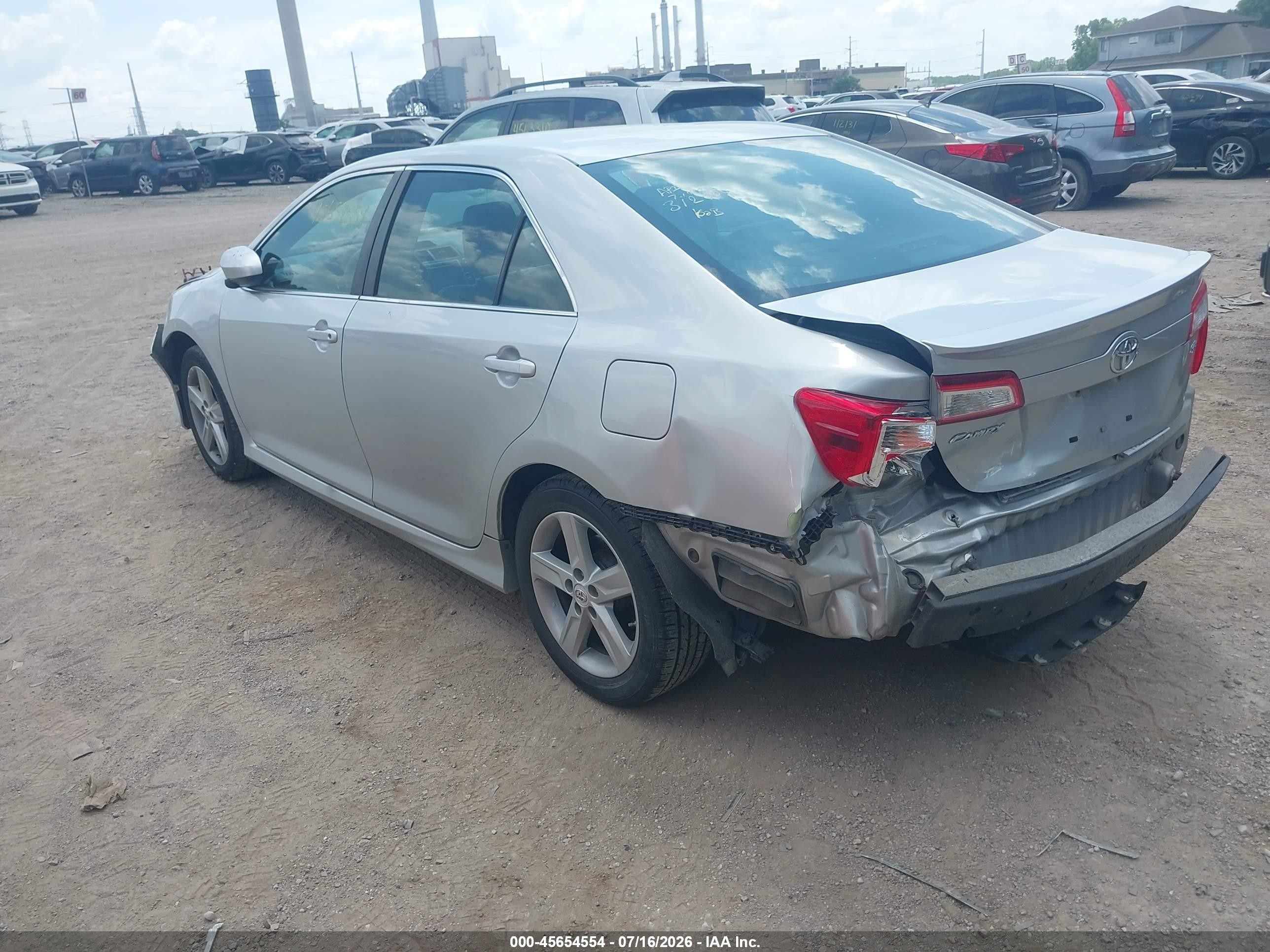 2012 Toyota Camry Se Серебряный vin: 4T1BF1FK0CU117429