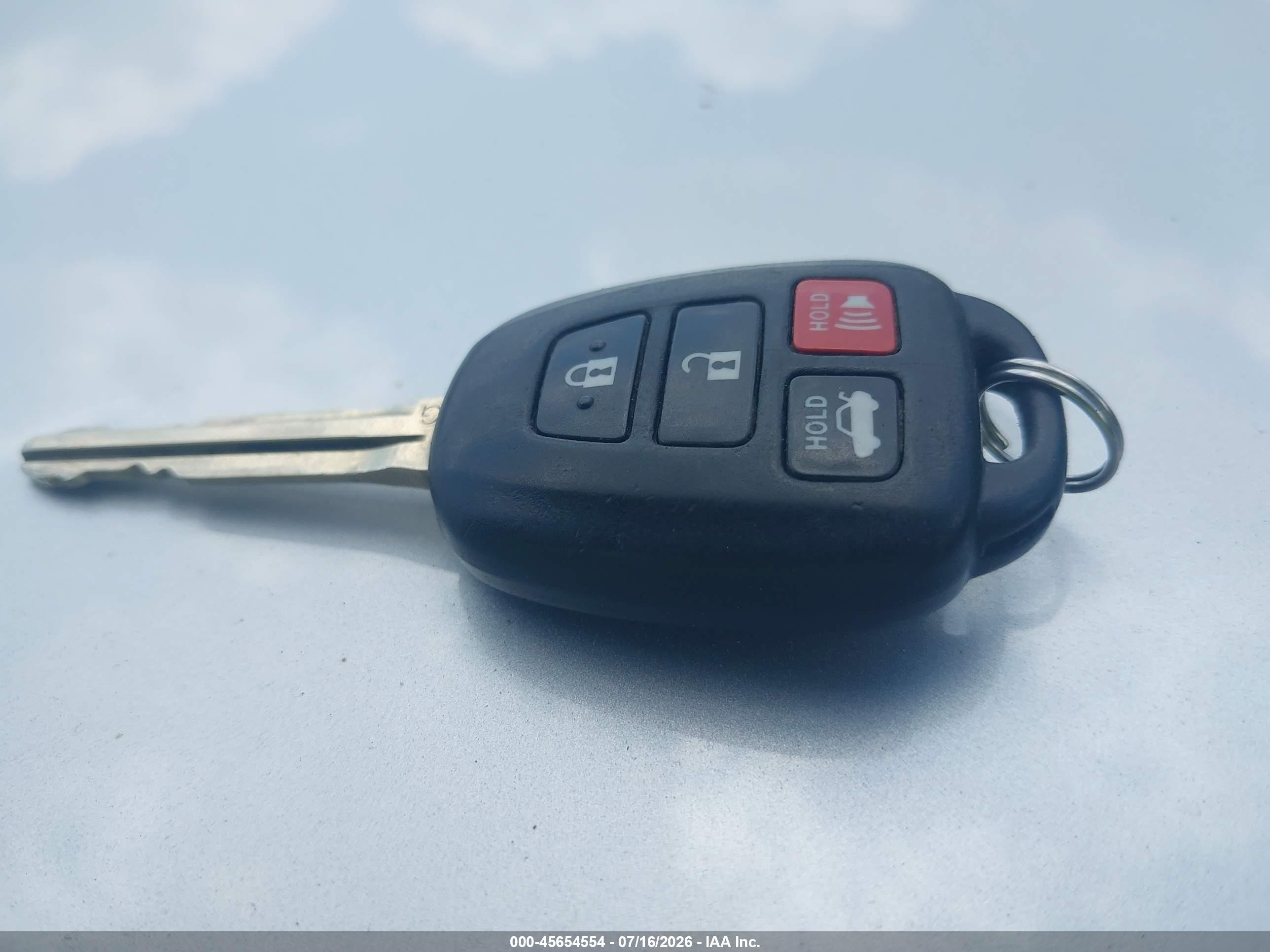 2012 Toyota Camry Se Серебряный vin: 4T1BF1FK0CU117429