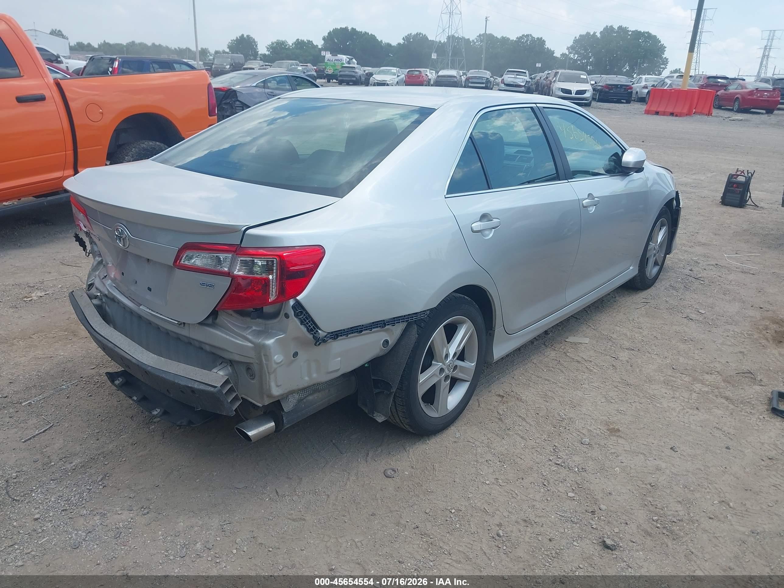 2012 Toyota Camry Se Серебряный vin: 4T1BF1FK0CU117429