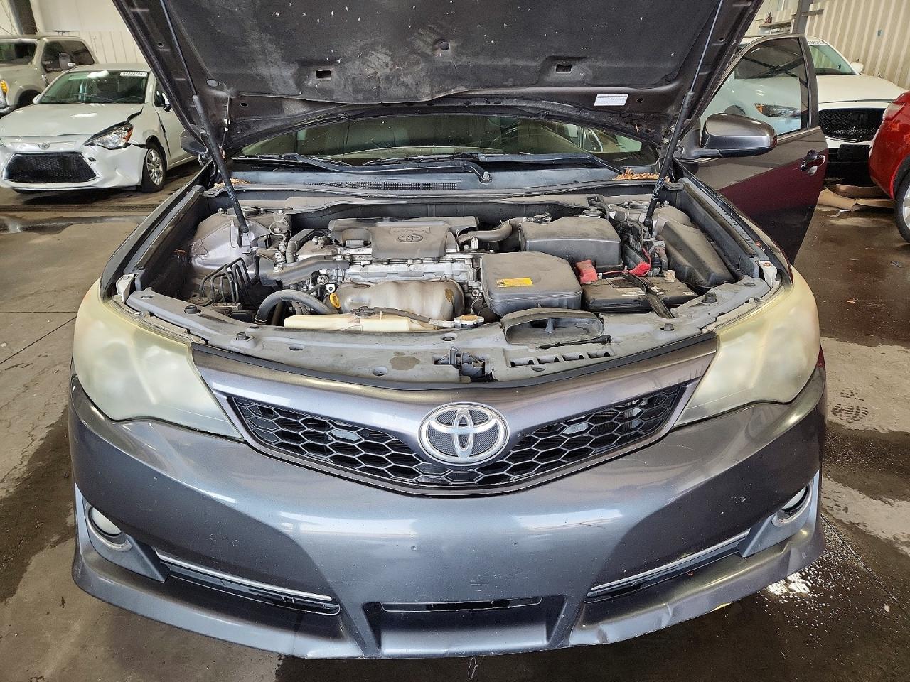 2012 Toyota Camry Se Gray vin: 4T1BF1FK0CU117737