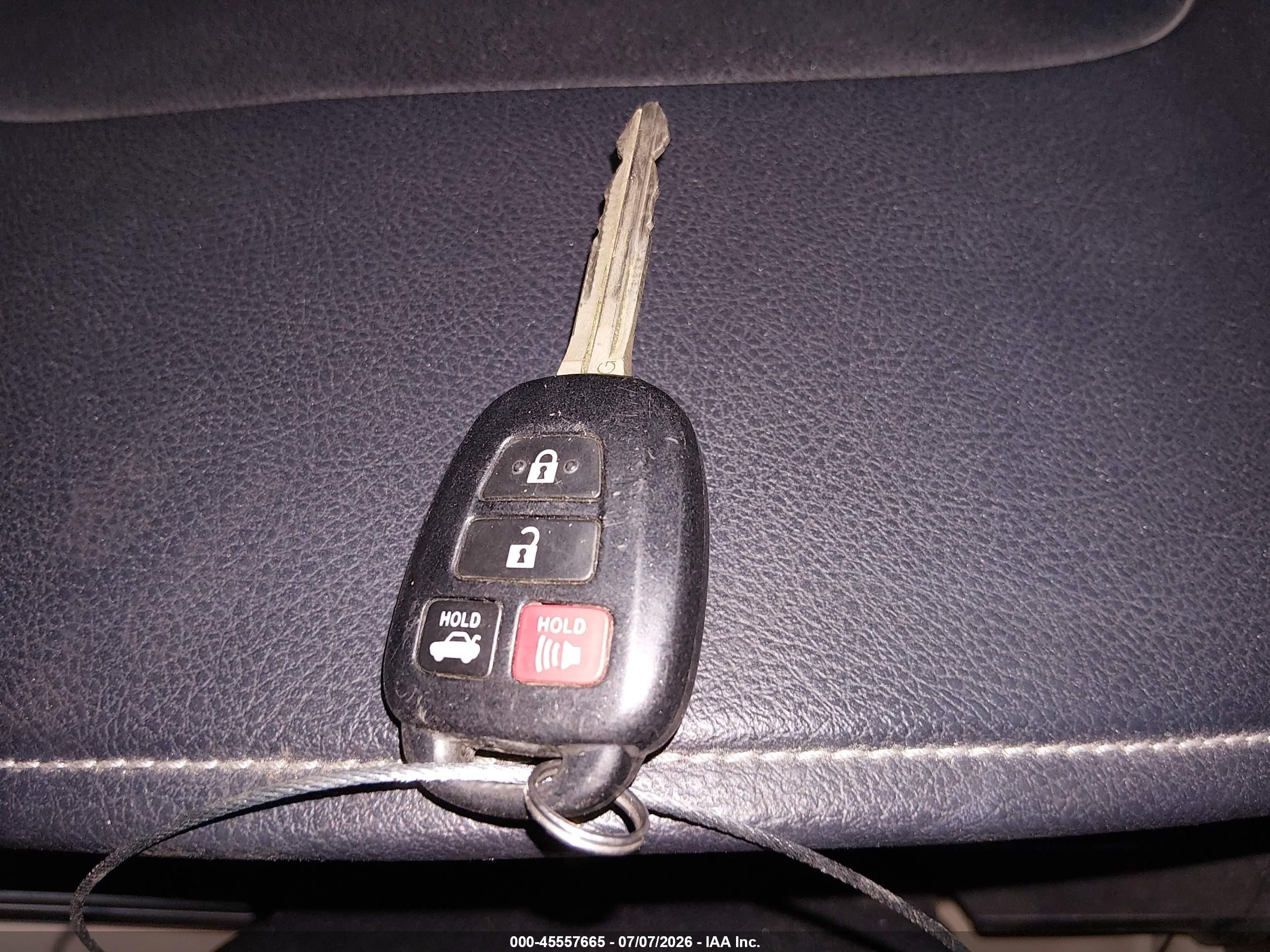2012 Toyota Camry Le Blue vin: 4T1BF1FK0CU126180