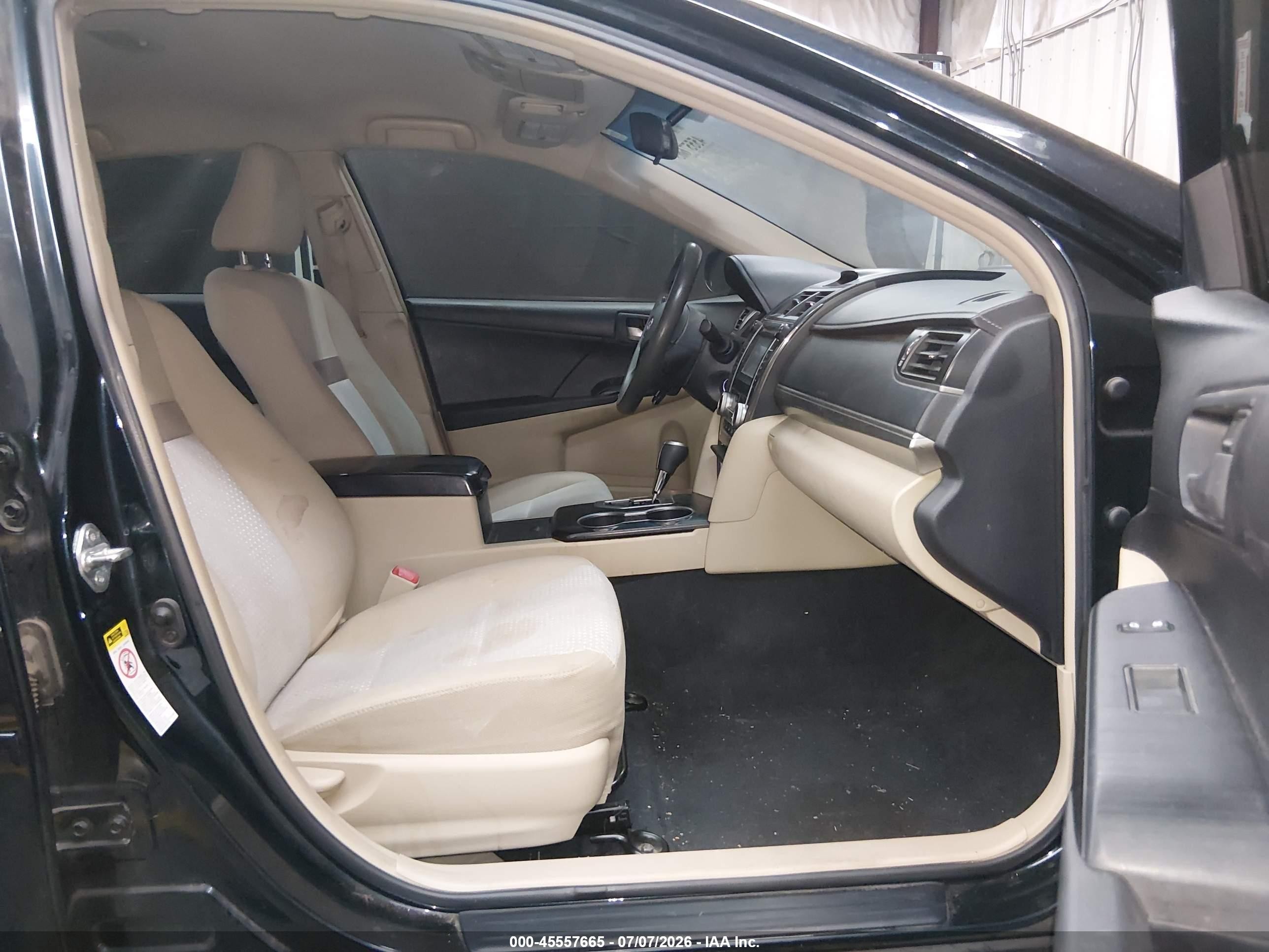 2012 Toyota Camry Le Blue vin: 4T1BF1FK0CU126180