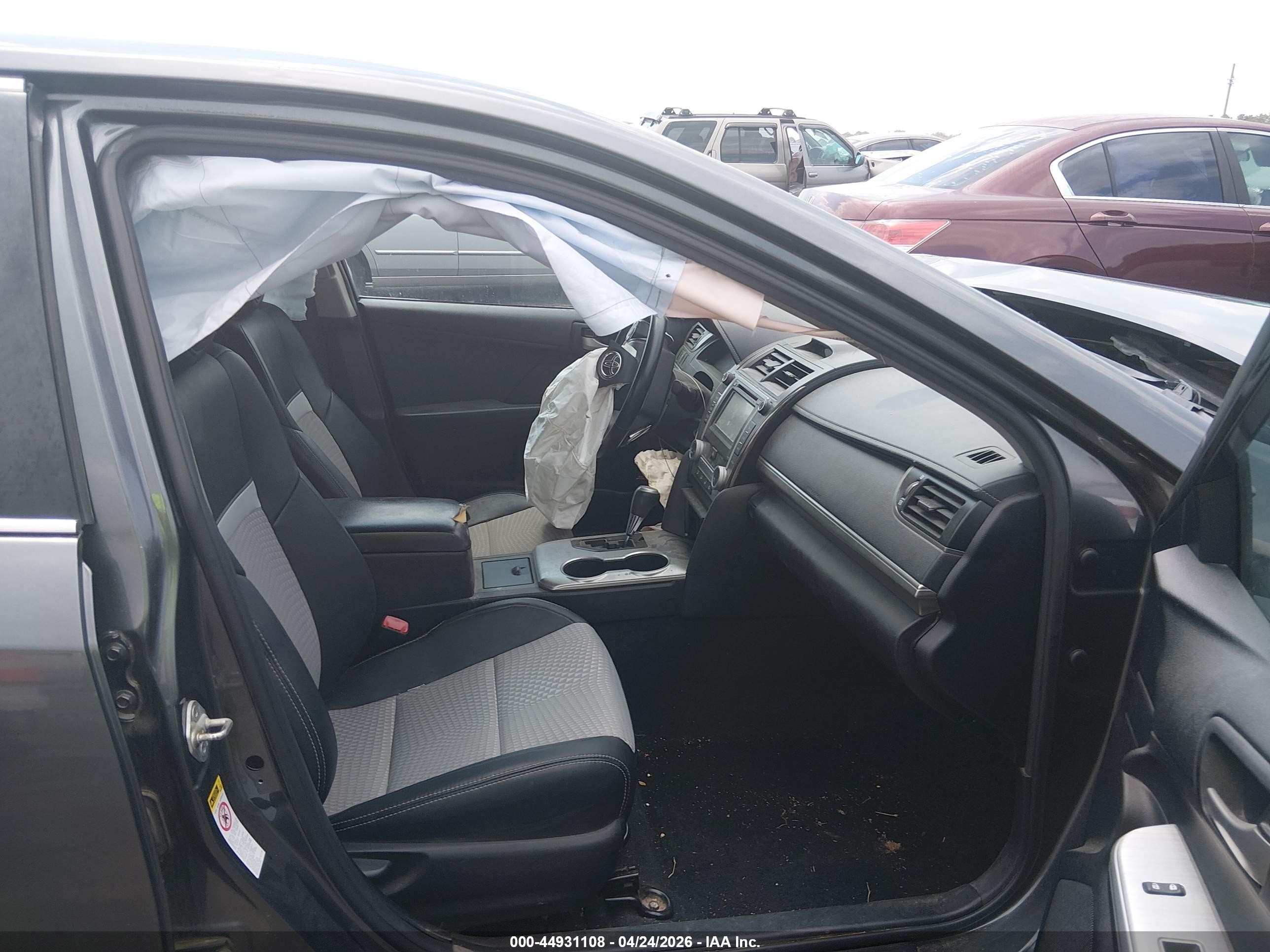 2012 Toyota Camry Se Gray vin: 4T1BF1FK0CU126860