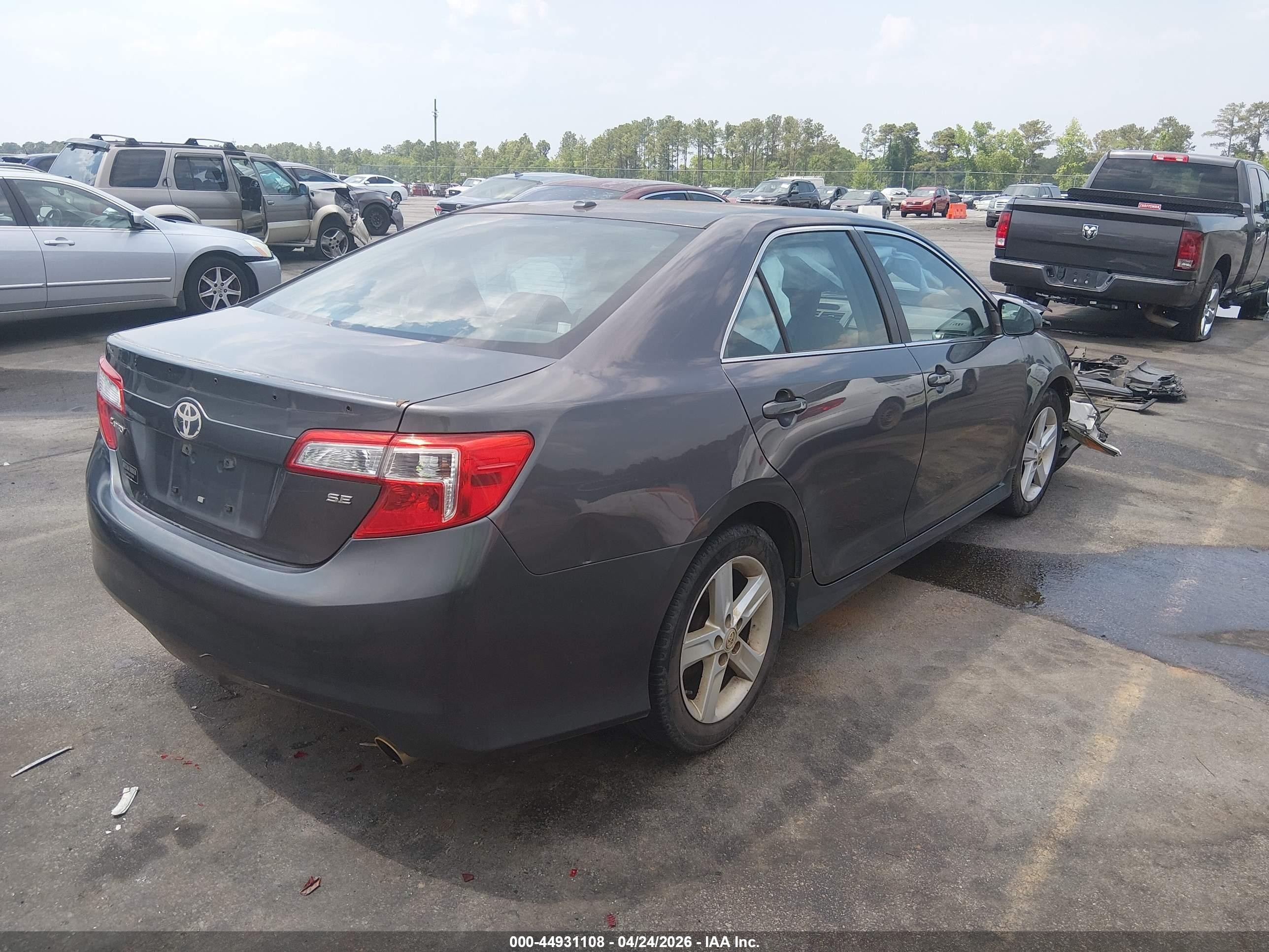 2012 Toyota Camry Se Gray vin: 4T1BF1FK0CU126860
