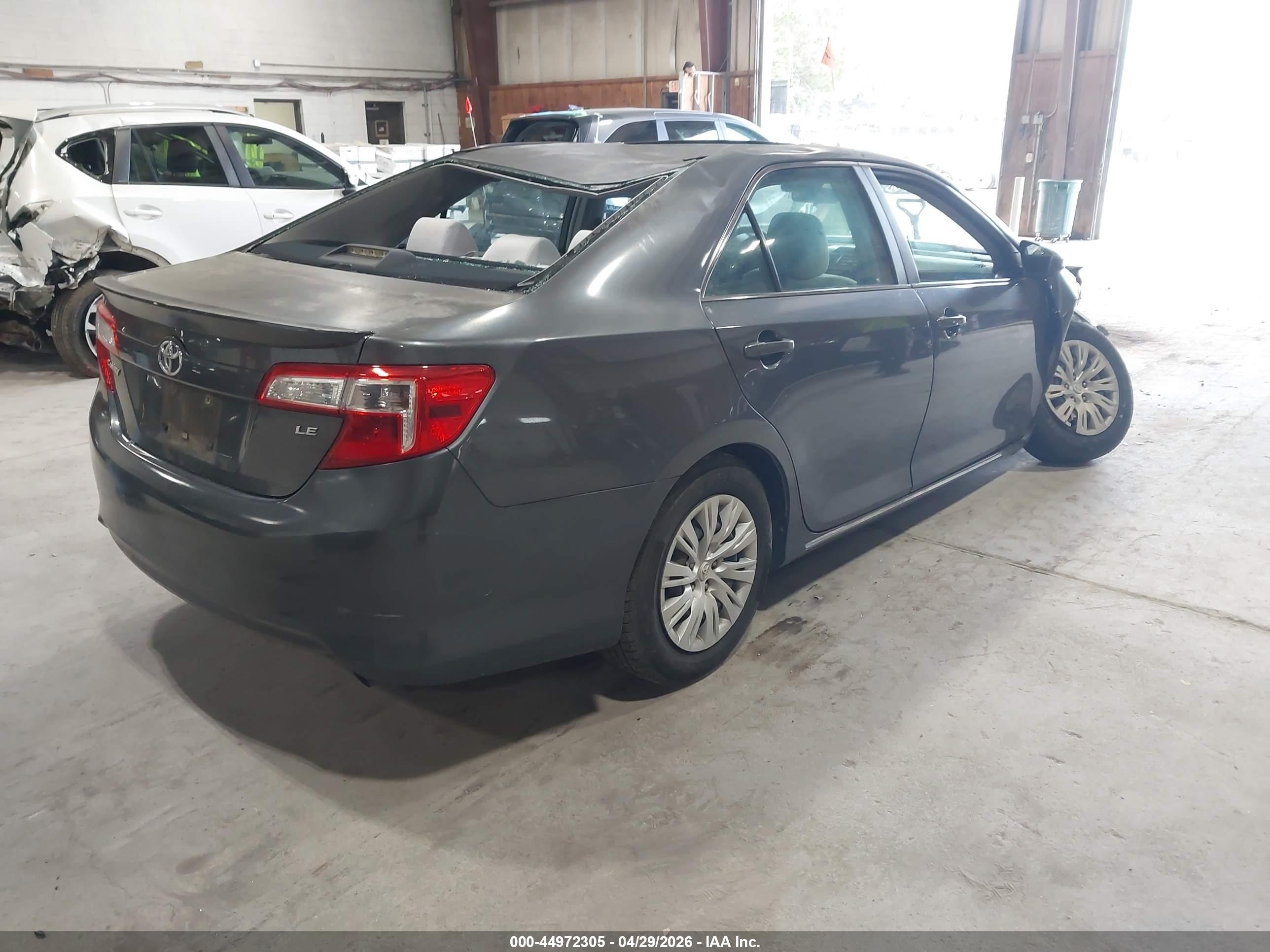 2012 Toyota Camry Le Gray vin: 4T1BF1FK0CU128558