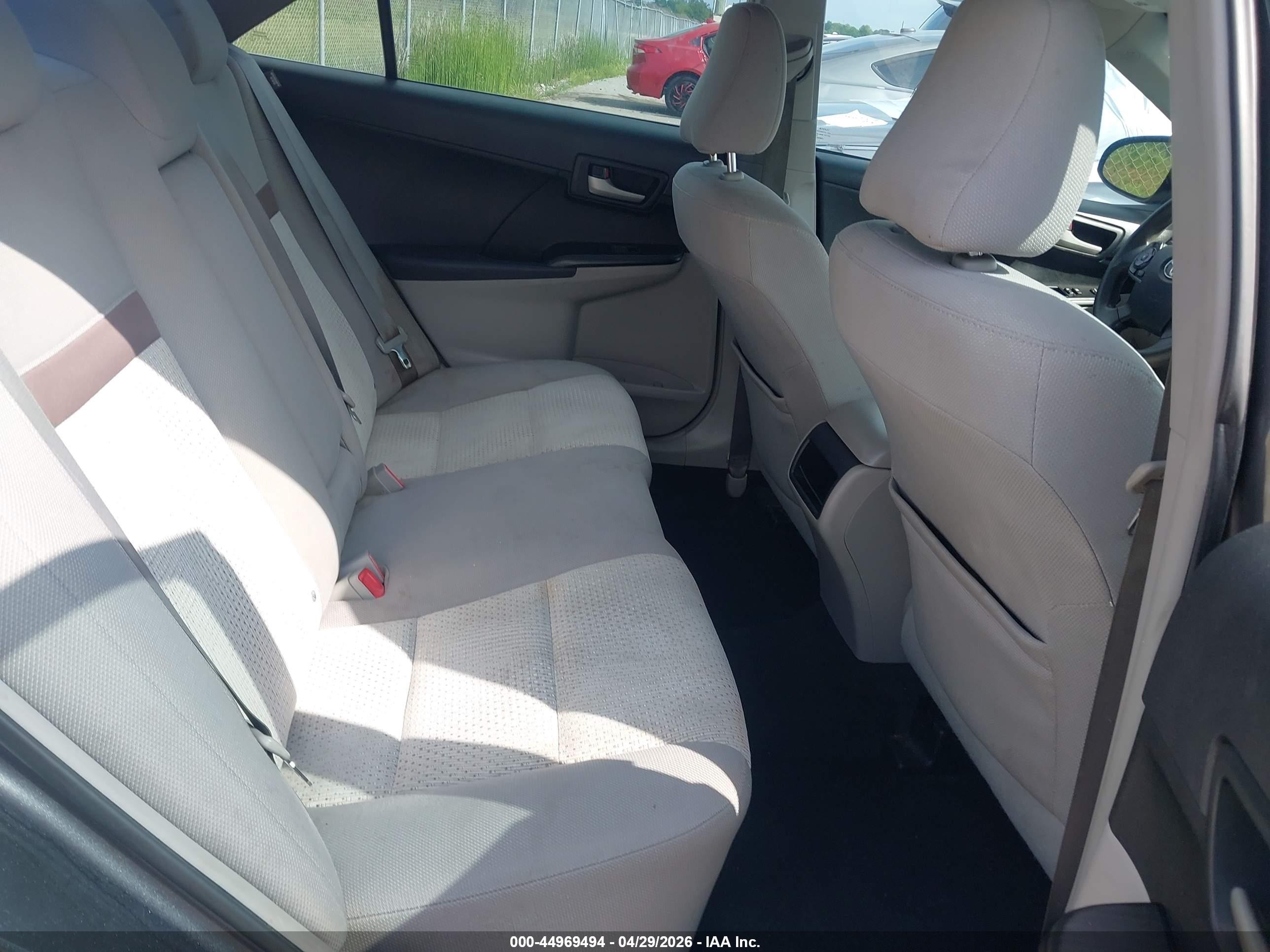 2012 Toyota Camry Le Серый vin: 4T1BF1FK0CU129855