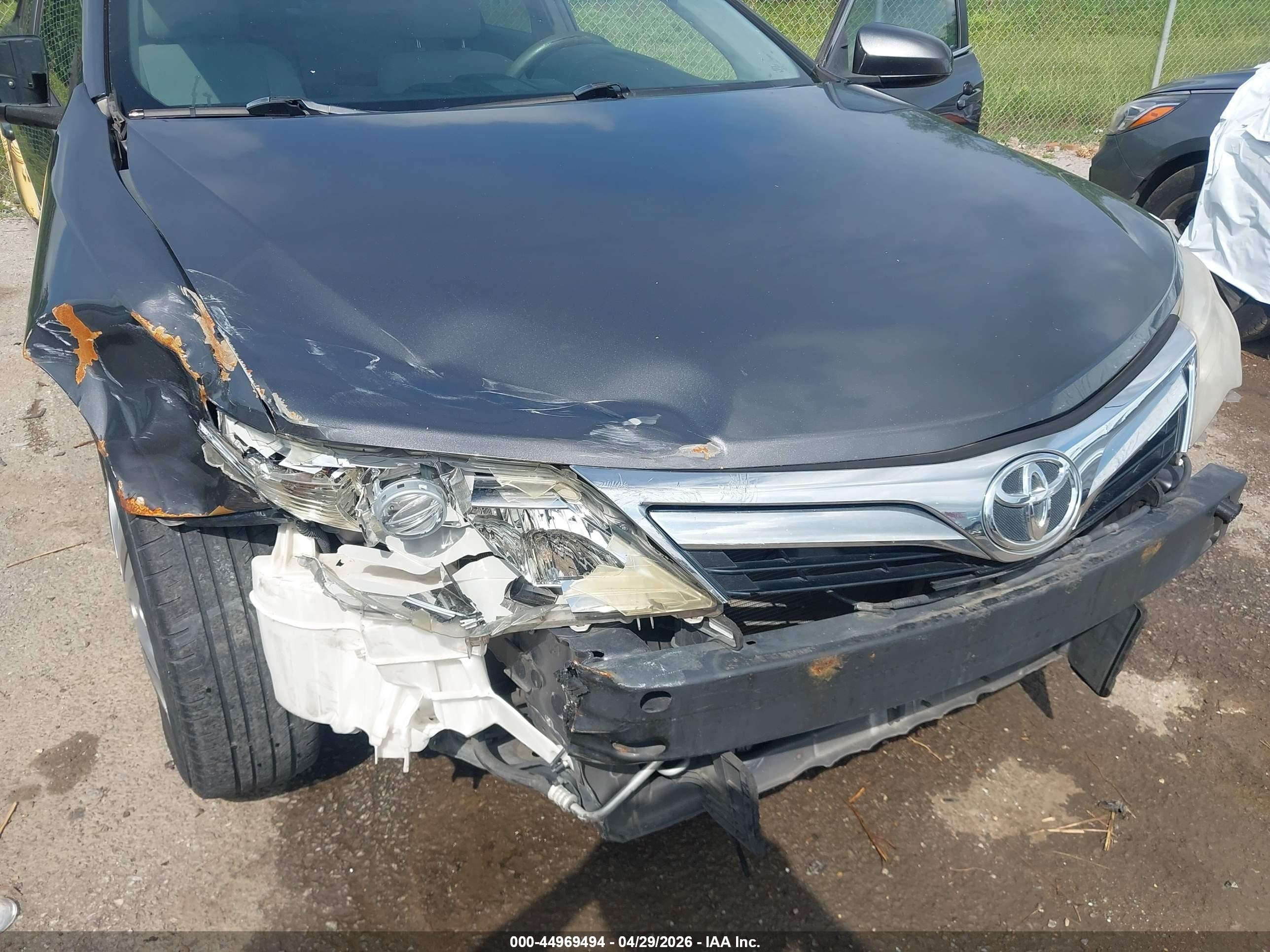 2012 Toyota Camry Le Серый vin: 4T1BF1FK0CU129855