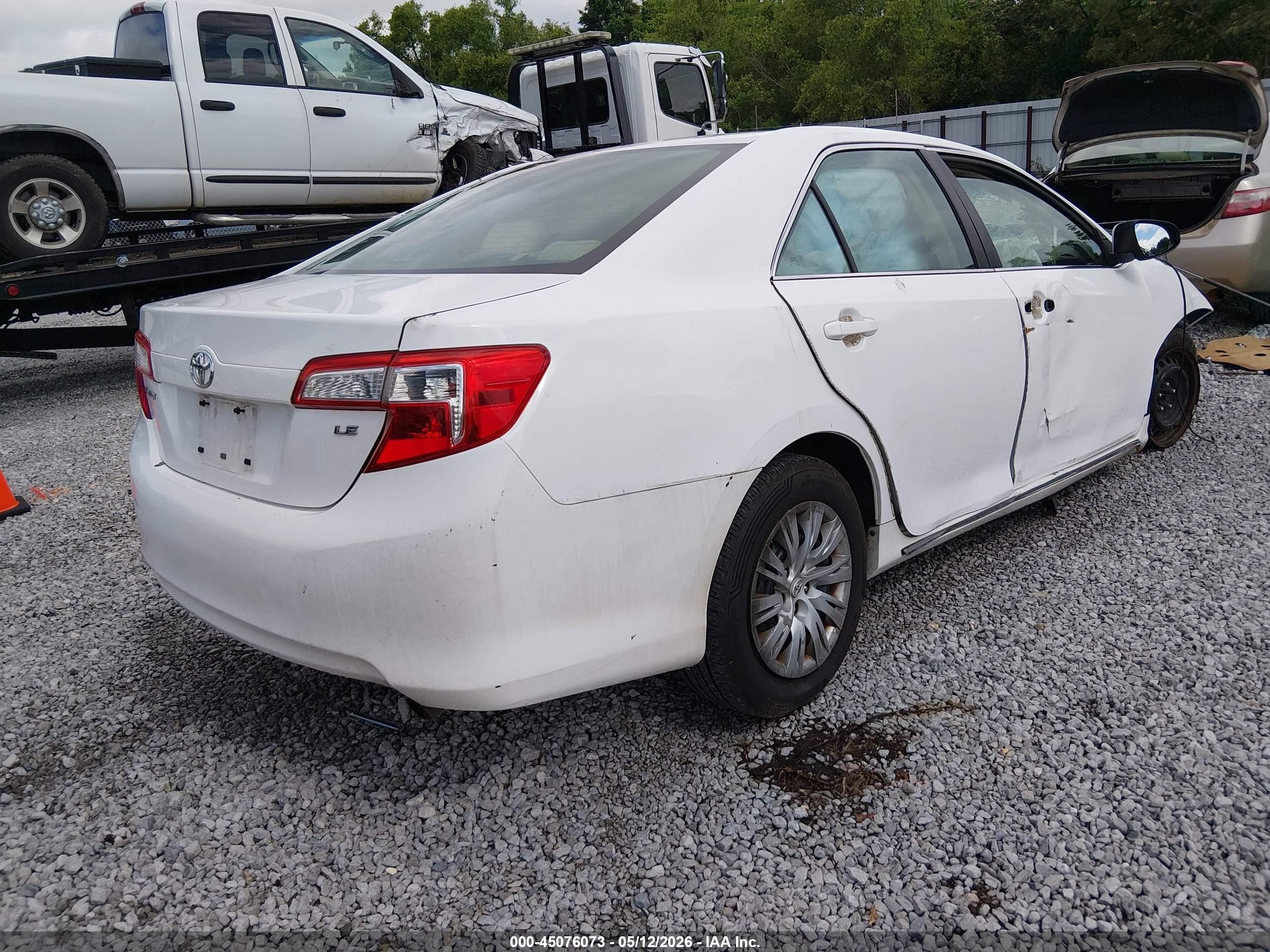 2012 Toyota Camry Le Белый vin: 4T1BF1FK0CU135221