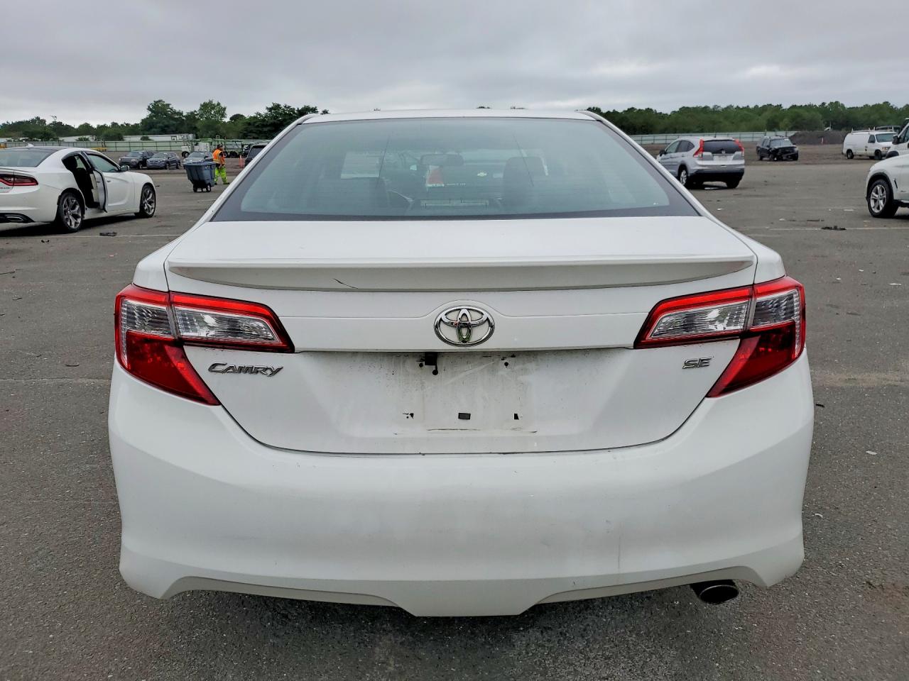 2012 Toyota Camry Se White vin: 4T1BF1FK0CU140001