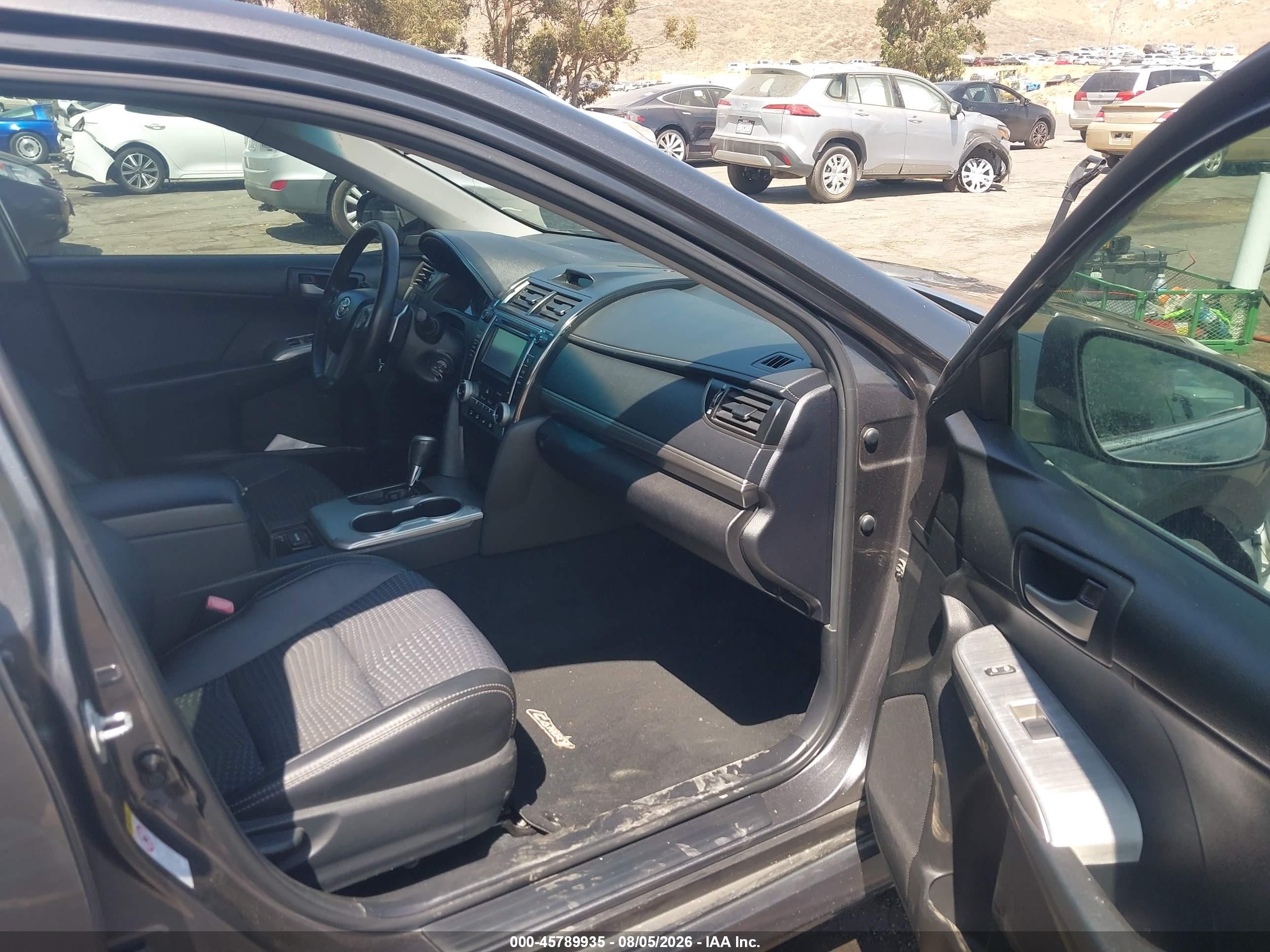 2012 Toyota Camry Se Gray vin: 4T1BF1FK0CU151788