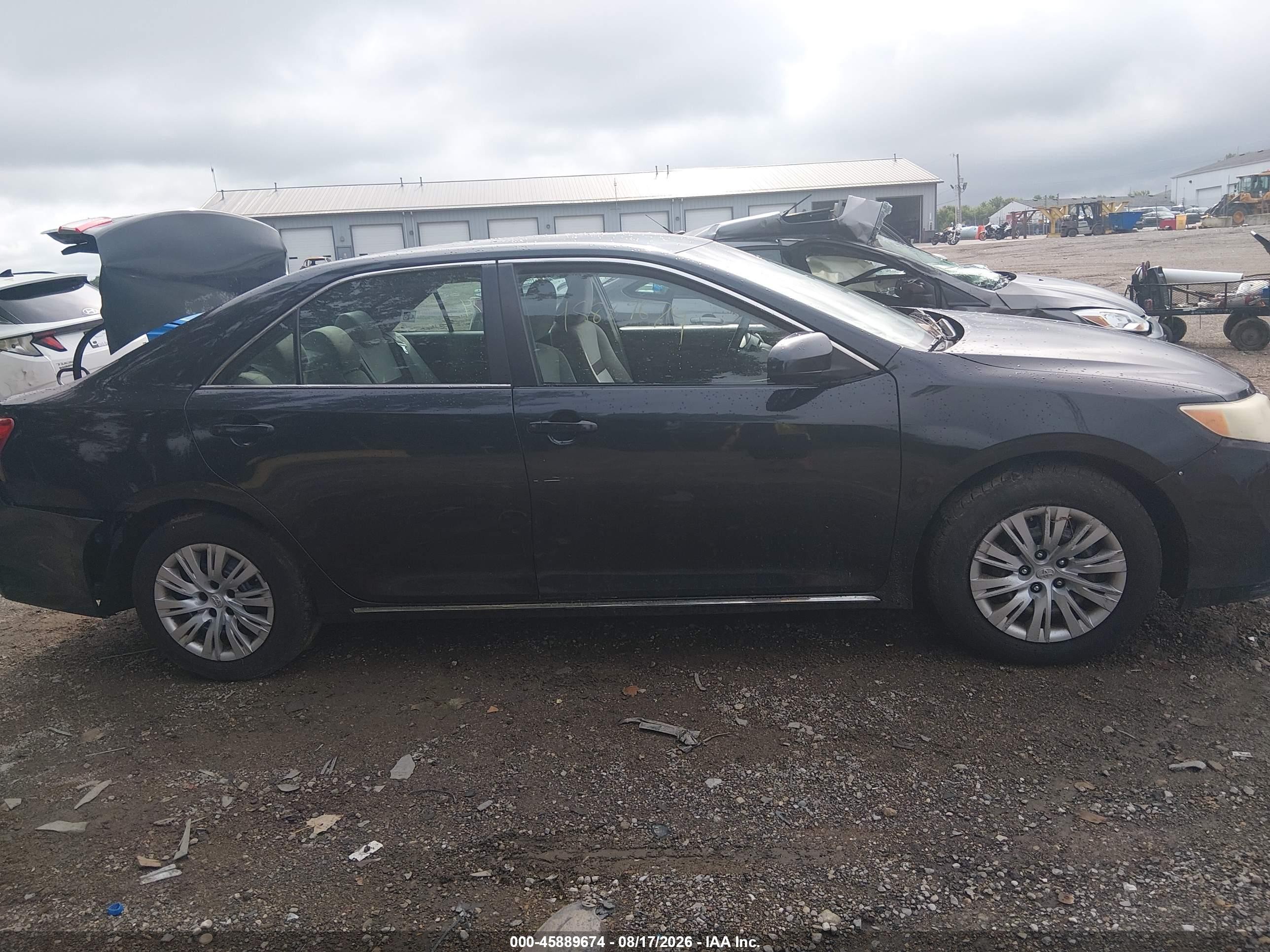 2012 Toyota Camry Le Dark Blue vin: 4T1BF1FK0CU166047
