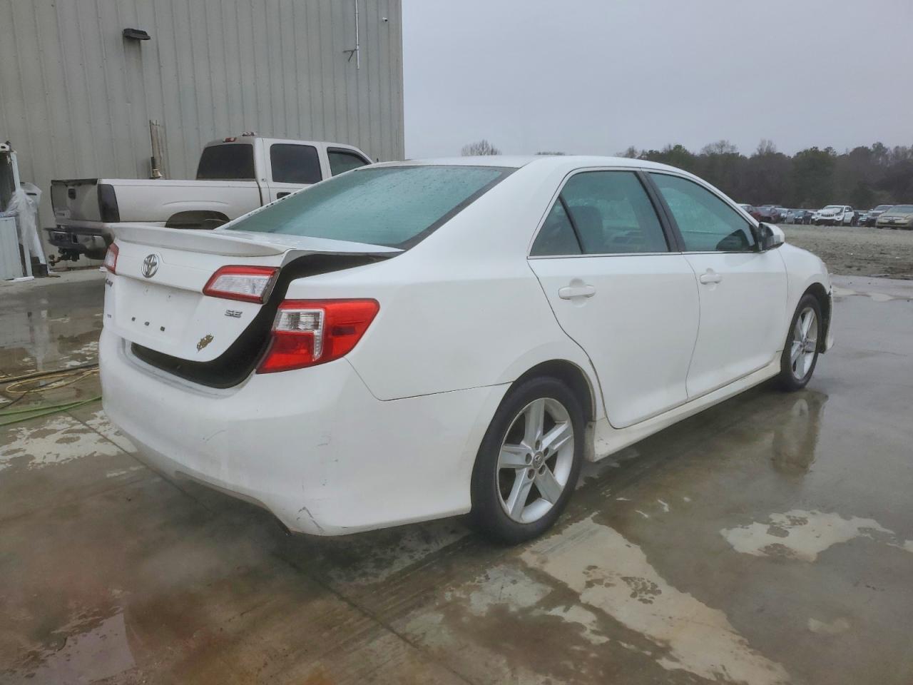 2012 Toyota Camry Base Белый vin: 4T1BF1FK0CU193412
