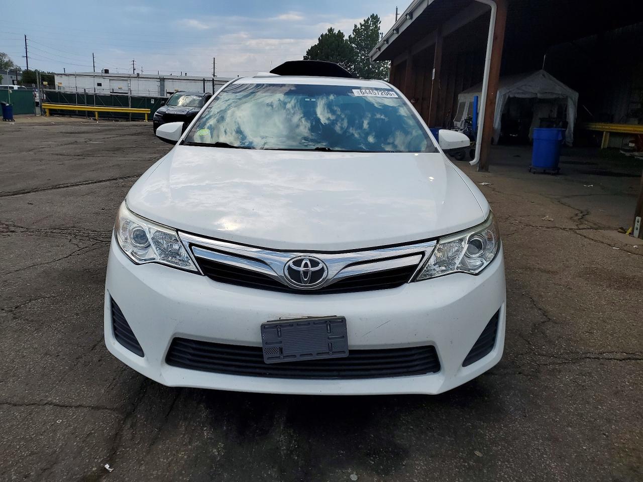 2012 Toyota Camry Le White vin: 4T1BF1FK0CU500562