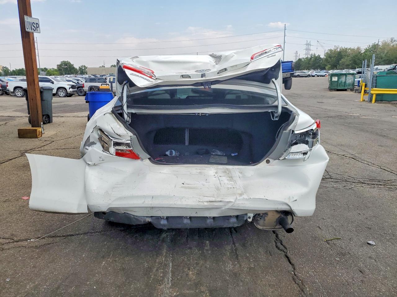 2012 Toyota Camry Le White vin: 4T1BF1FK0CU500562