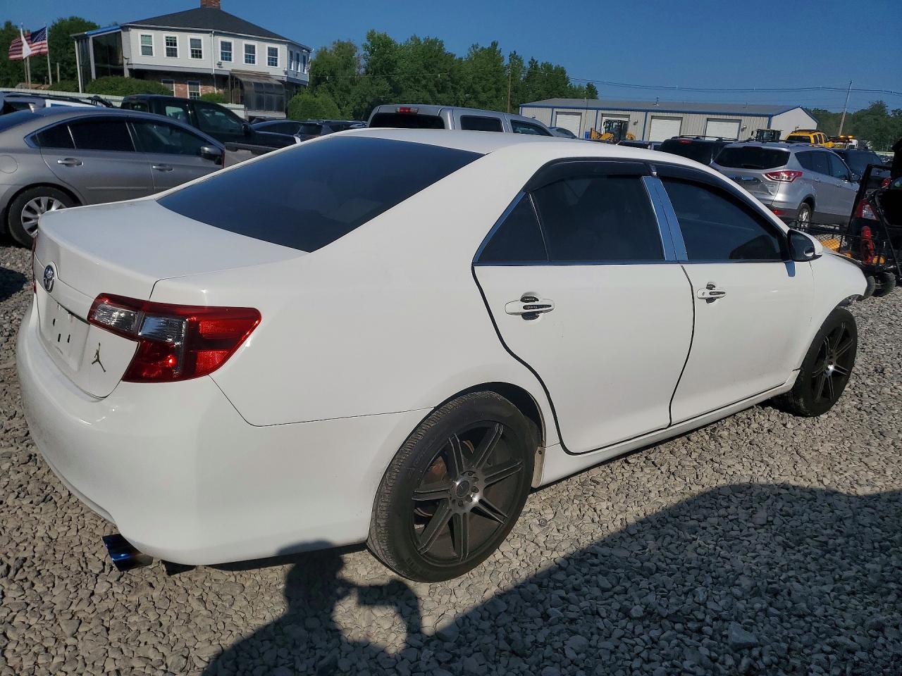 2012 Toyota Camry L White vin: 4T1BF1FK0CU502926