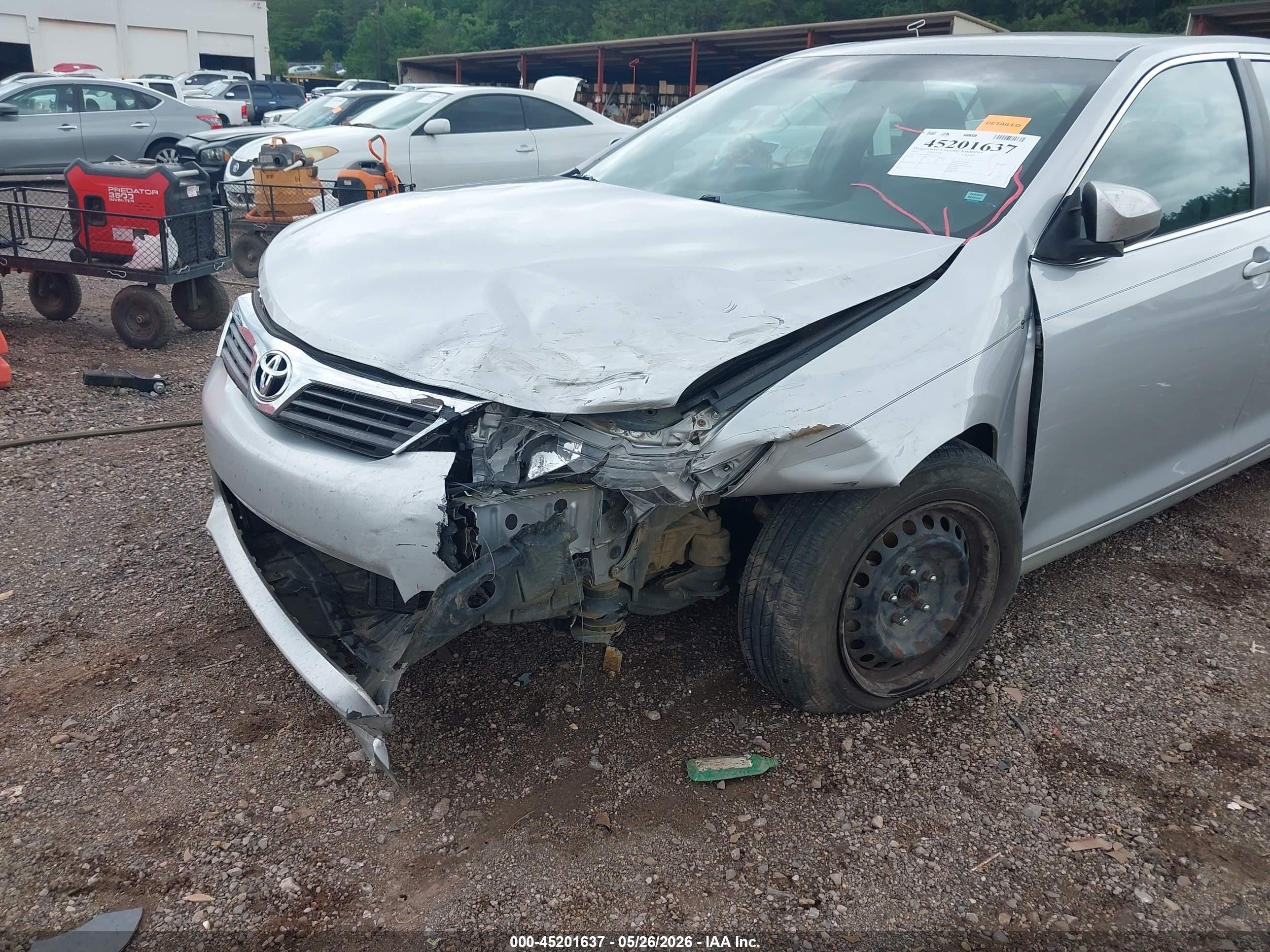 2012 Toyota Camry L Silver vin: 4T1BF1FK0CU511254