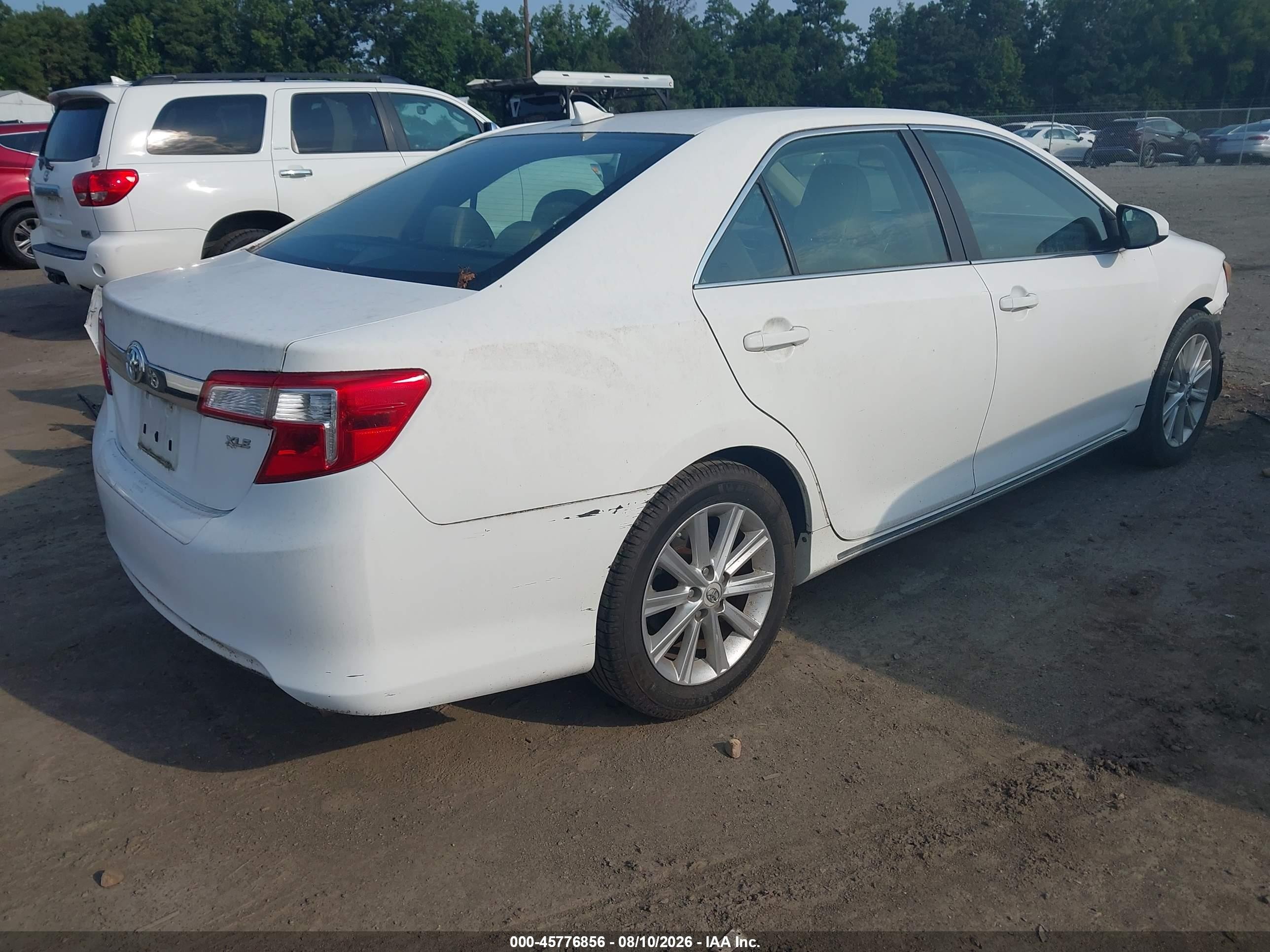 2012 Toyota Camry Xle White vin: 4T1BF1FK0CU515451