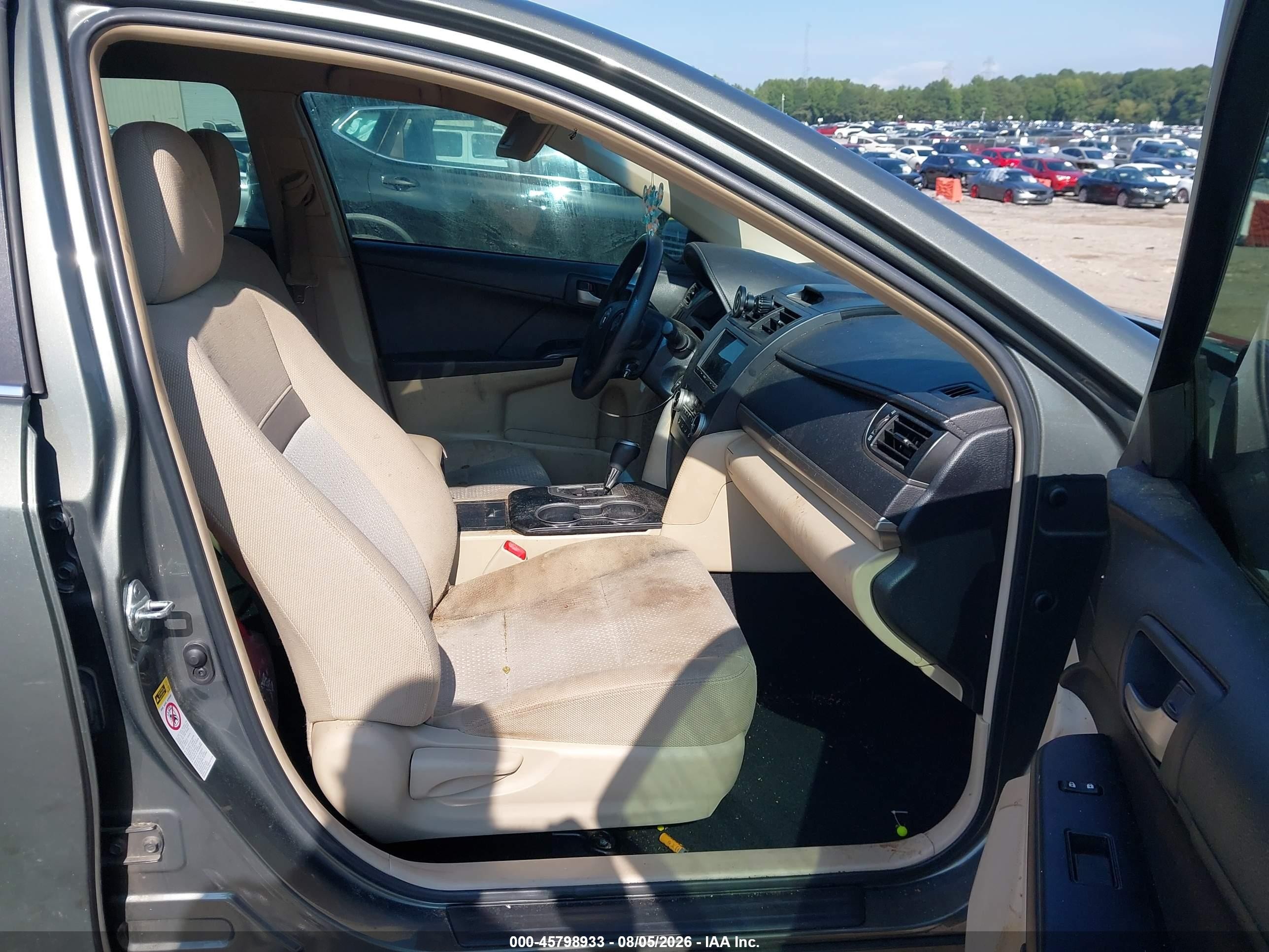 2012 Toyota Camry Le Green vin: 4T1BF1FK0CU517068
