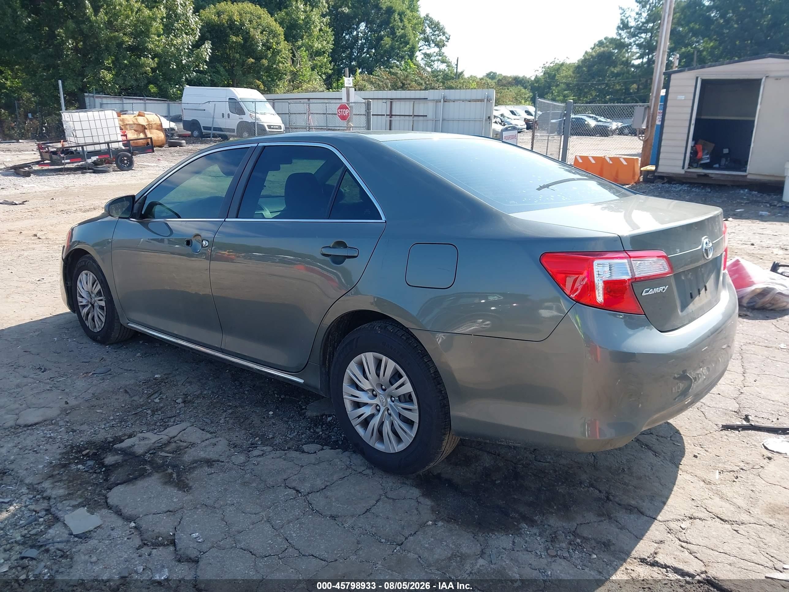 2012 Toyota Camry Le Green vin: 4T1BF1FK0CU517068