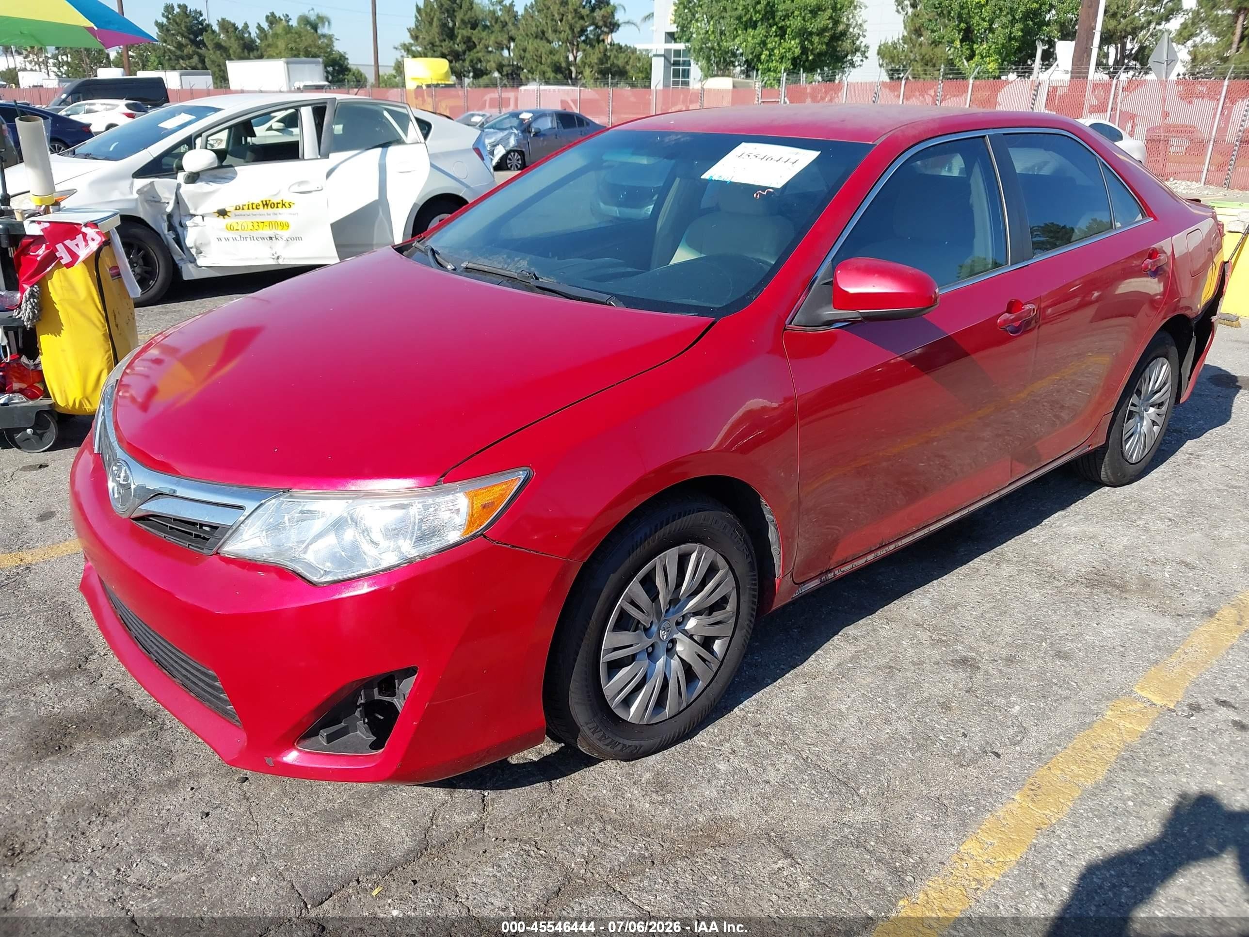 2012 Toyota Camry Le Red vin: 4T1BF1FK0CU537627