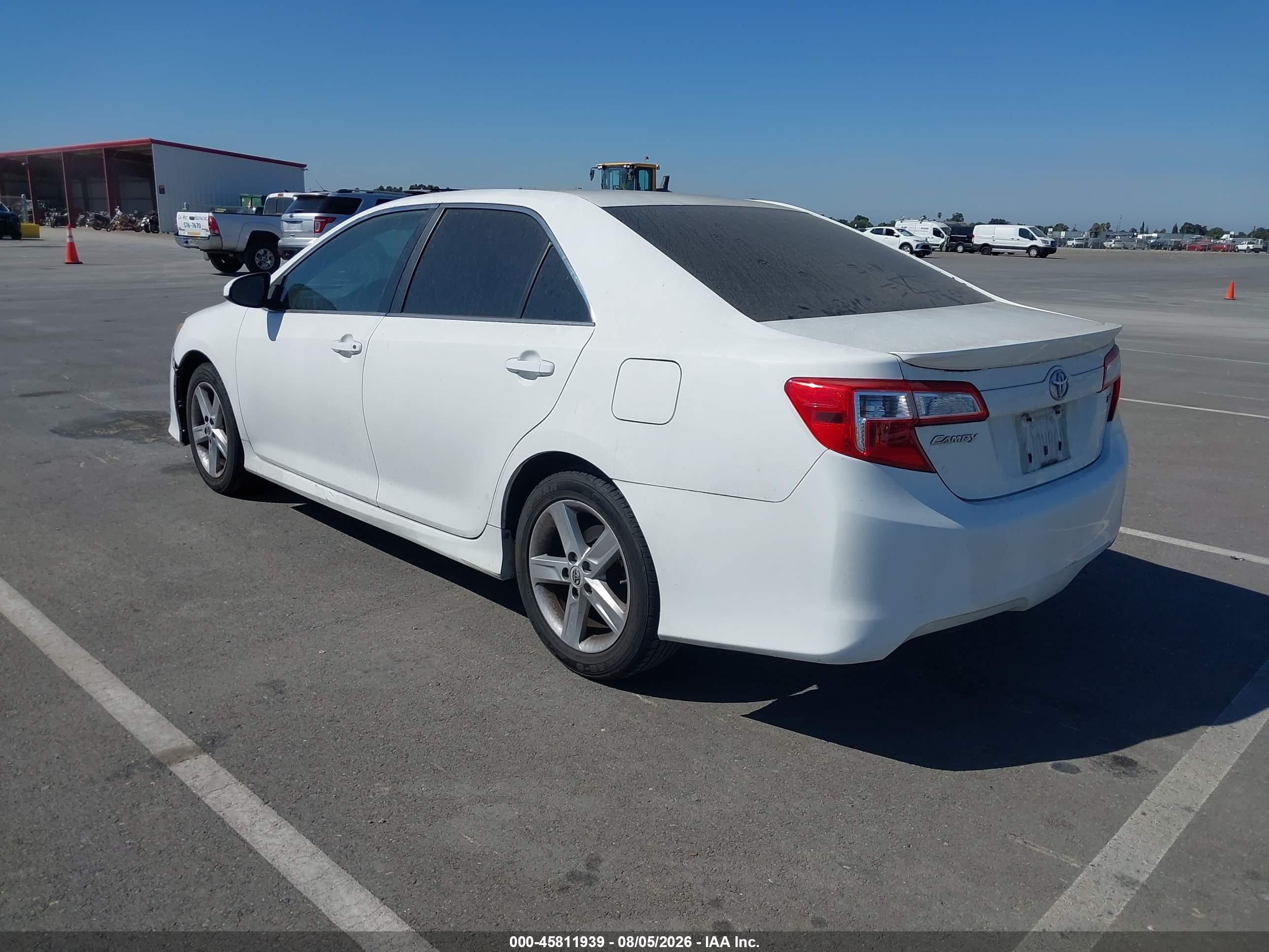 2012 Toyota Camry Se White vin: 4T1BF1FK0CU537708