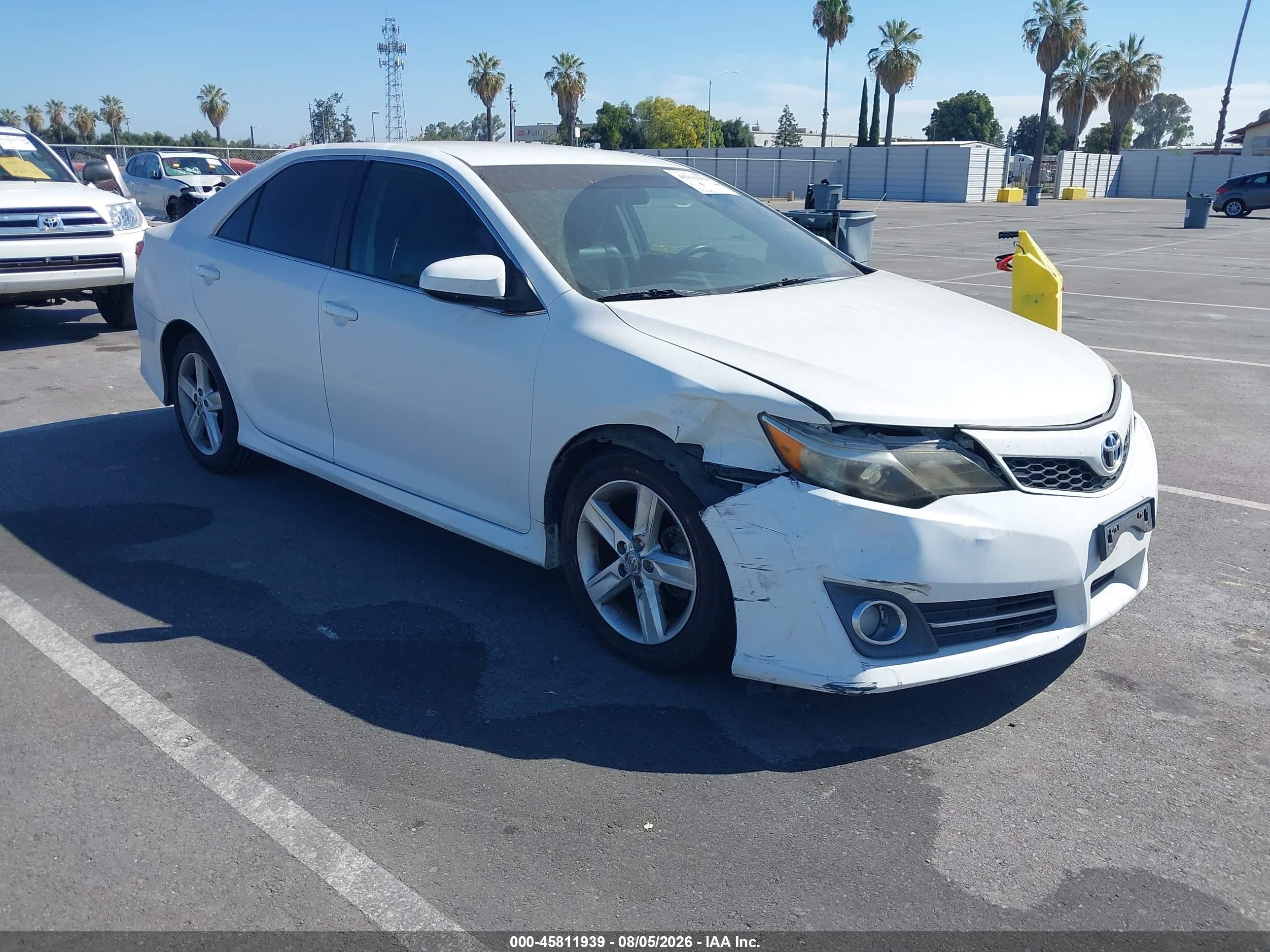 2012 Toyota Camry Se White vin: 4T1BF1FK0CU537708