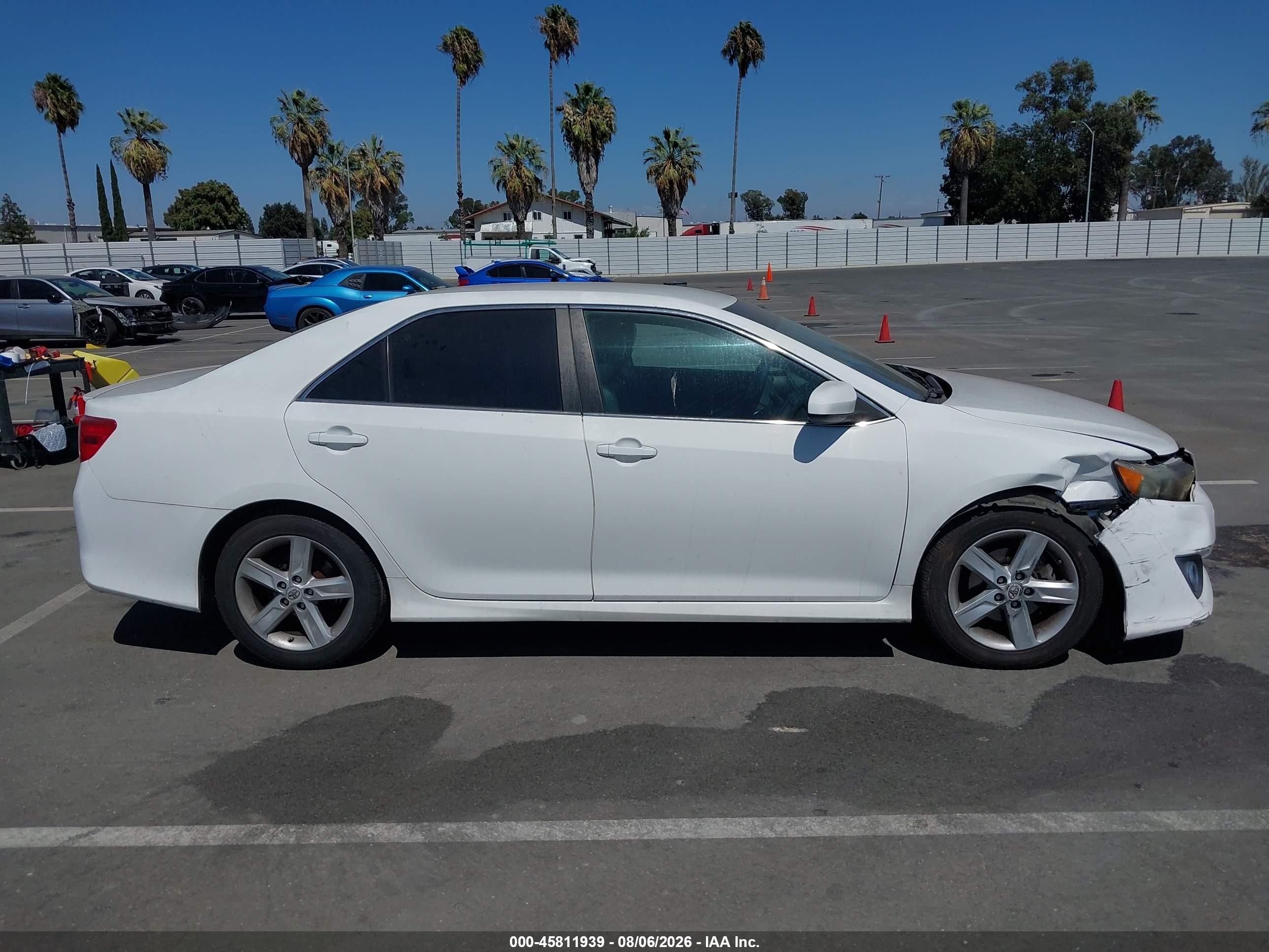 2012 Toyota Camry Se White vin: 4T1BF1FK0CU537708