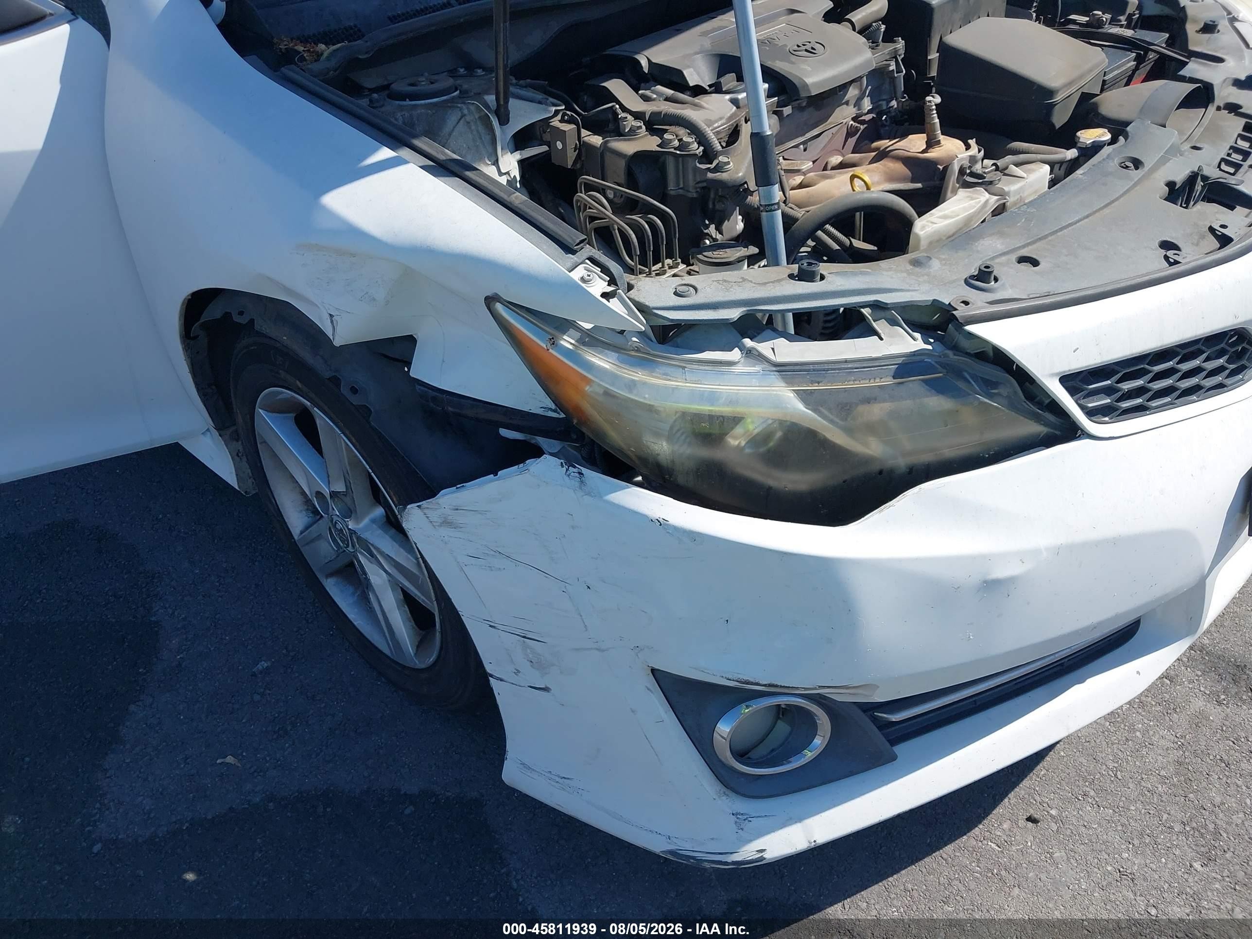 2012 Toyota Camry Se White vin: 4T1BF1FK0CU537708