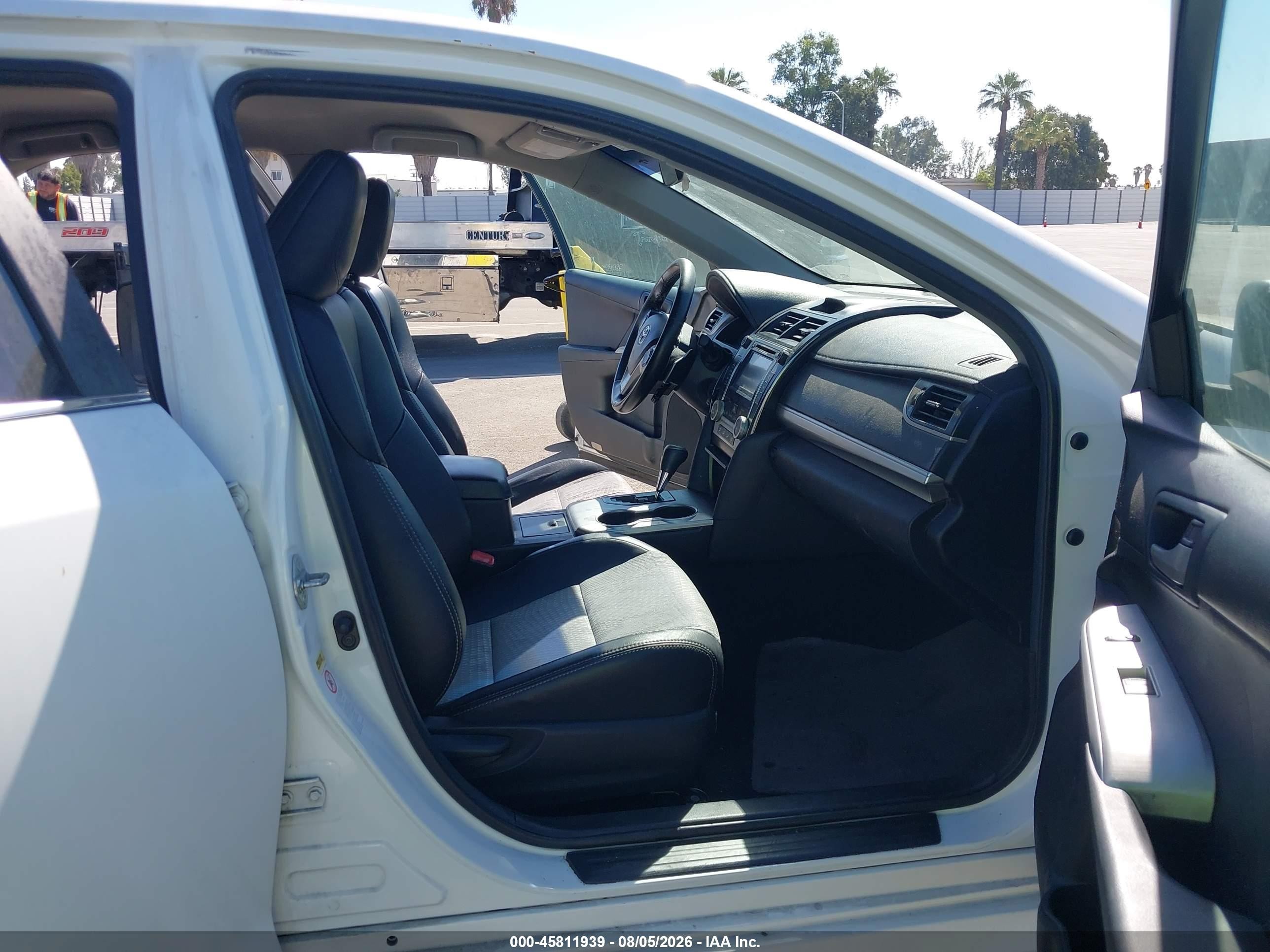 2012 Toyota Camry Se White vin: 4T1BF1FK0CU537708