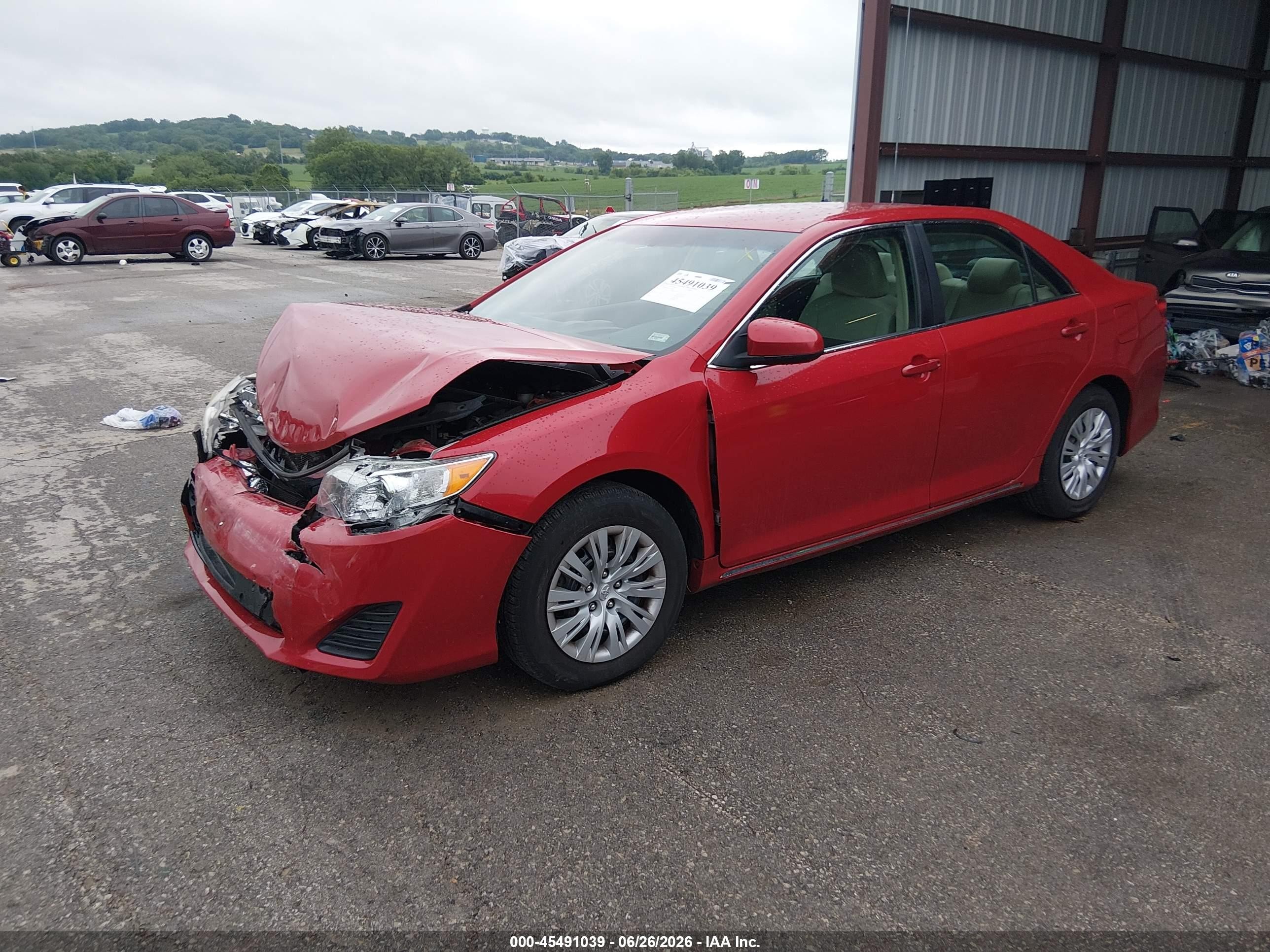 2012 Toyota Camry Le Red vin: 4T1BF1FK0CU538454