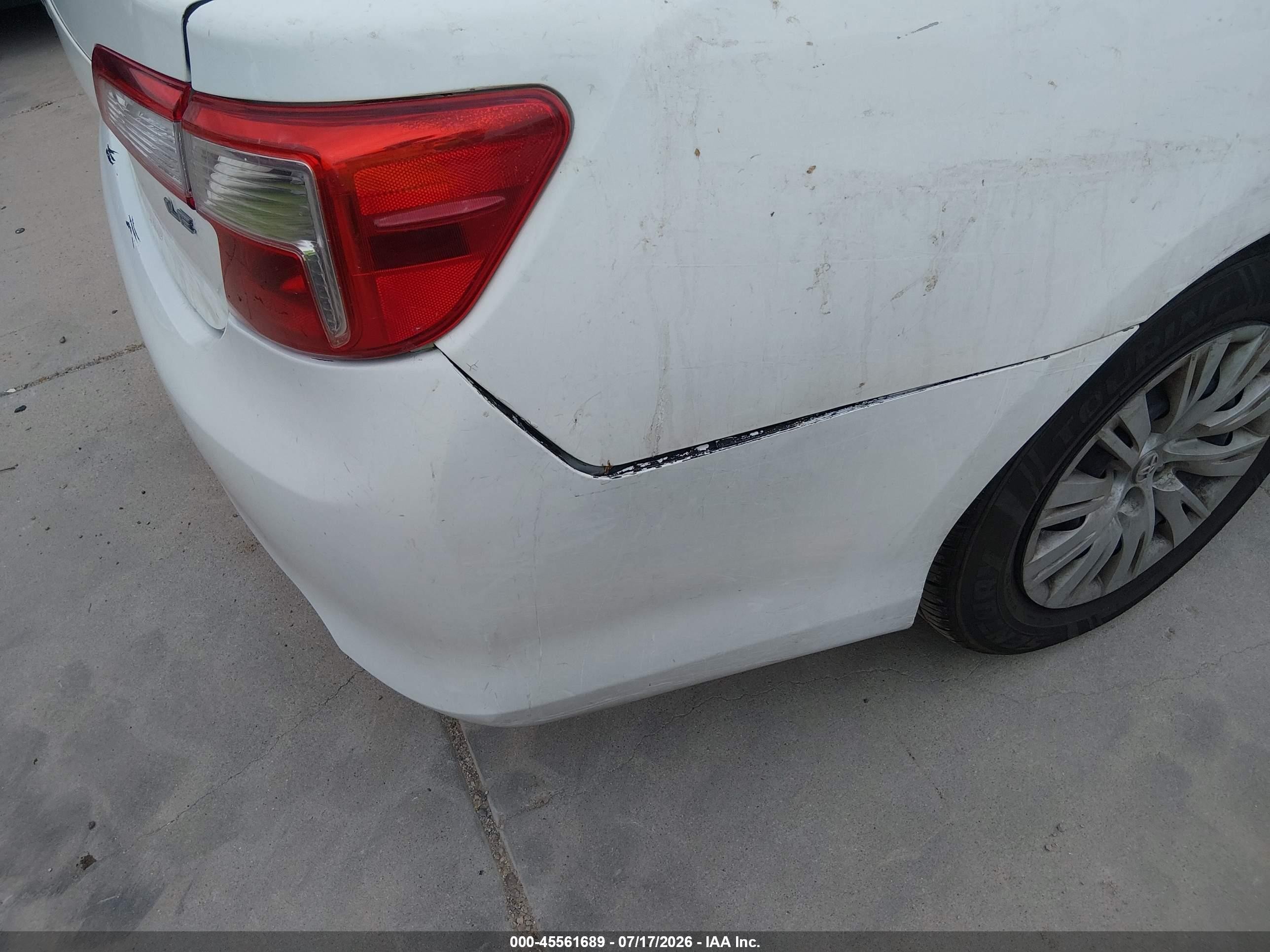 2012 Toyota Camry Le White vin: 4T1BF1FK0CU540026
