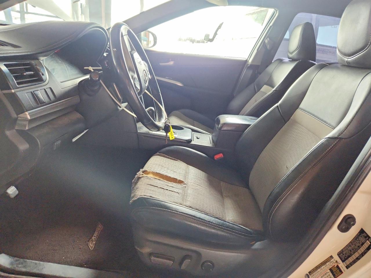 2012 Toyota Camry Se White vin: 4T1BF1FK0CU544187
