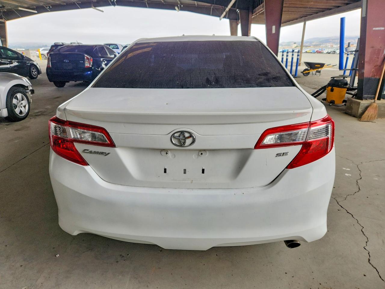 2012 Toyota Camry Se White vin: 4T1BF1FK0CU544187