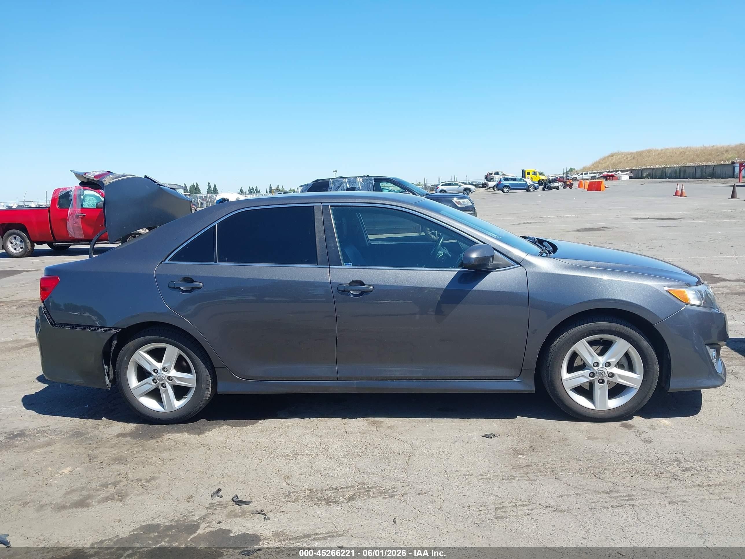 2012 Toyota Camry Se Gray vin: 4T1BF1FK0CU594281