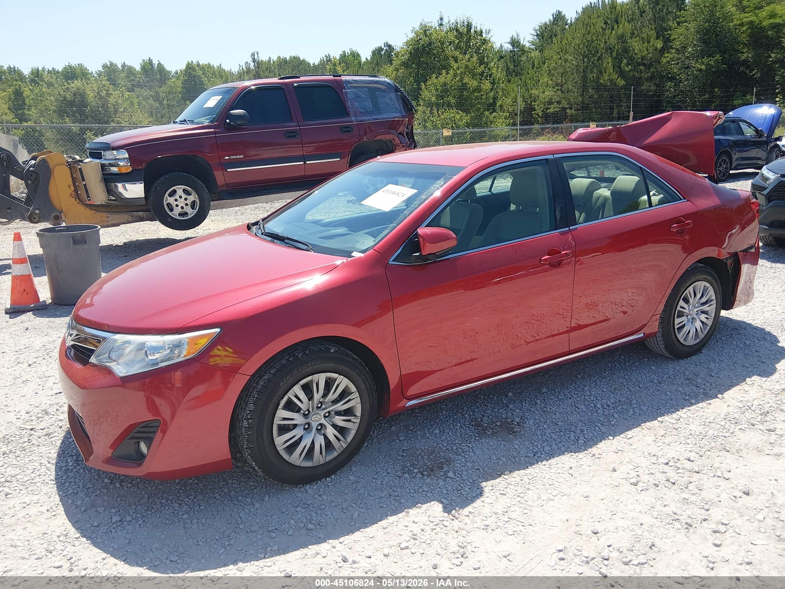 2012 Toyota Camry Le Красный vin: 4T1BF1FK0CU600936