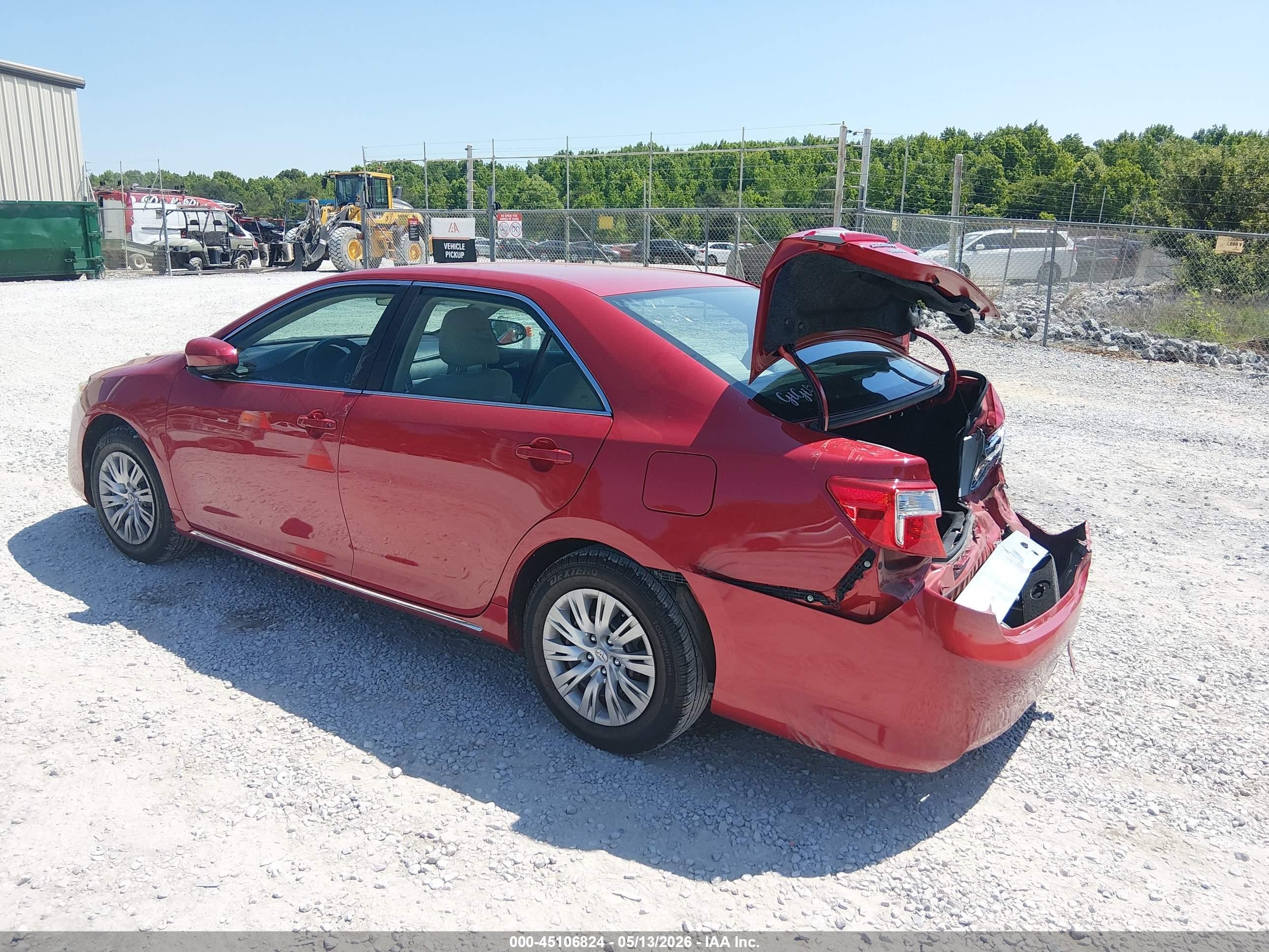 2012 Toyota Camry Le Красный vin: 4T1BF1FK0CU600936