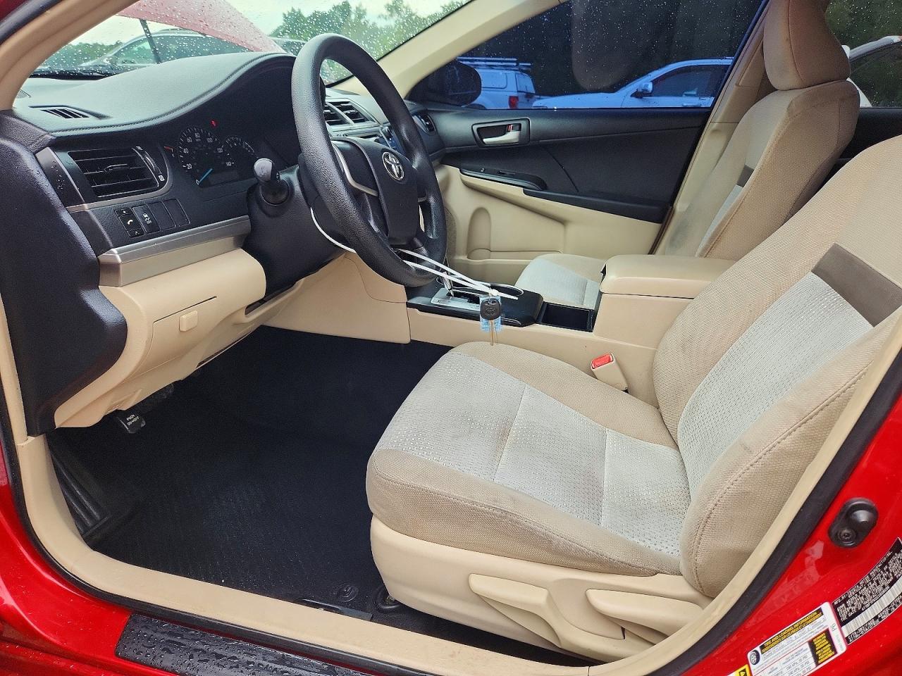 2012 Toyota Camry L Red vin: 4T1BF1FK0CU608096
