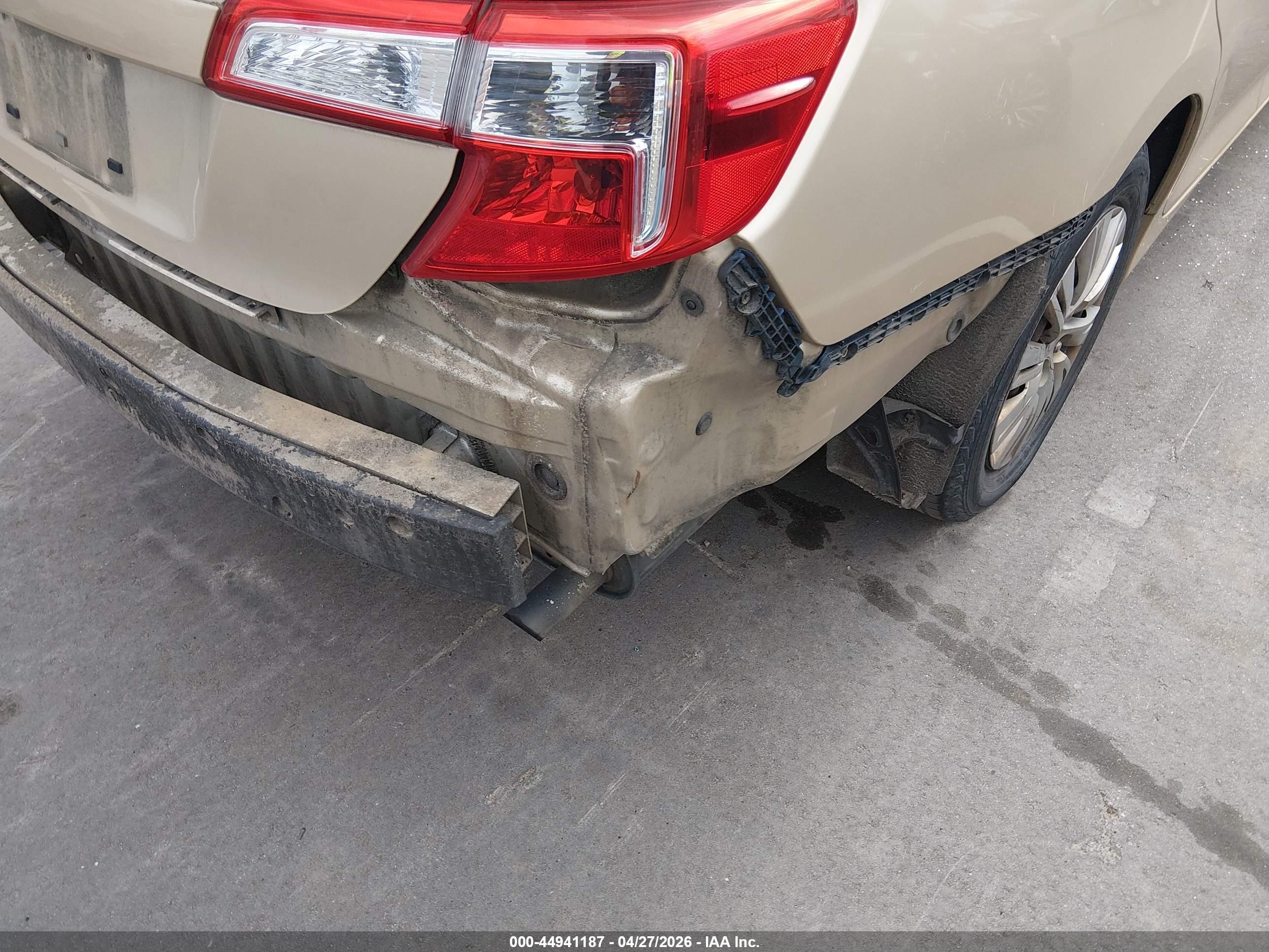 2012 Toyota Camry L Champagne vin: 4T1BF1FK0CU610480