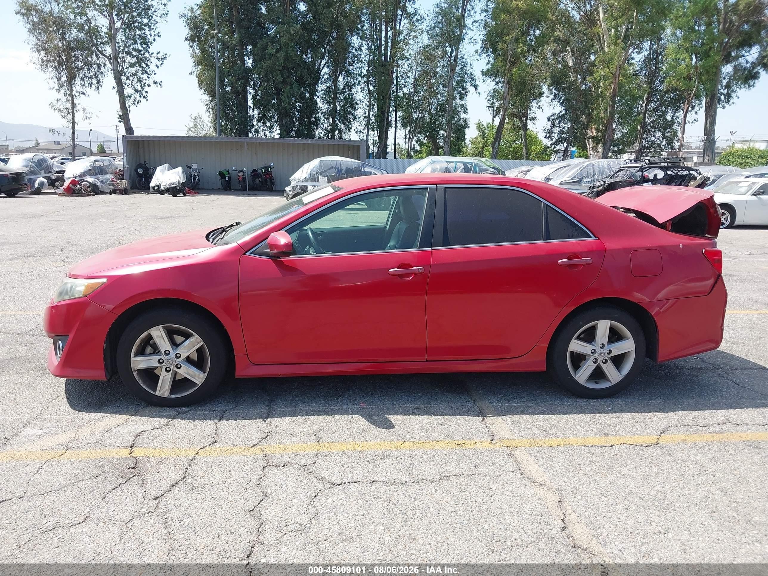 2012 Toyota Camry Se Красный vin: 4T1BF1FK0CU617428