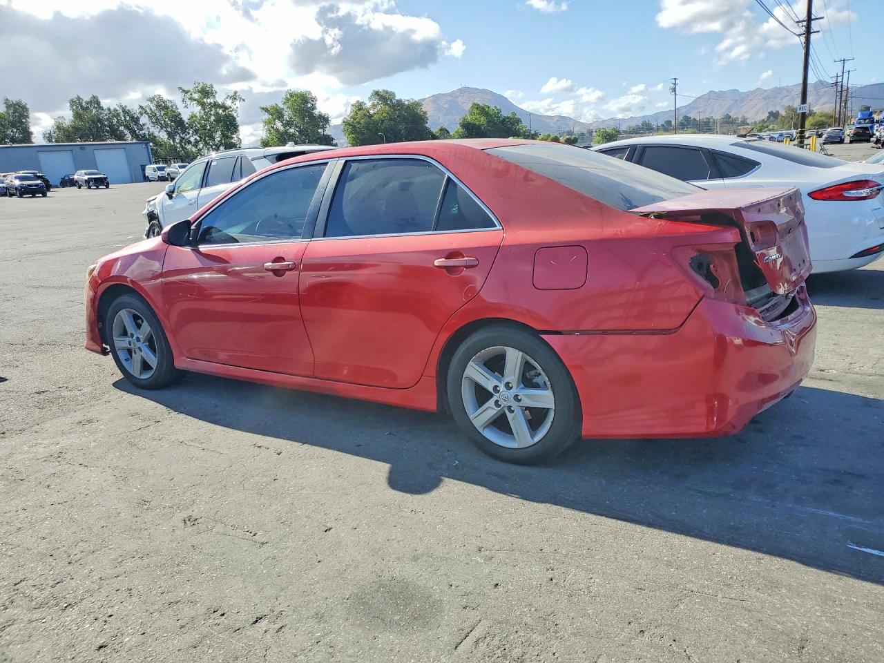 2012 Toyota Camry Se Red vin: 4T1BF1FK0CU618336