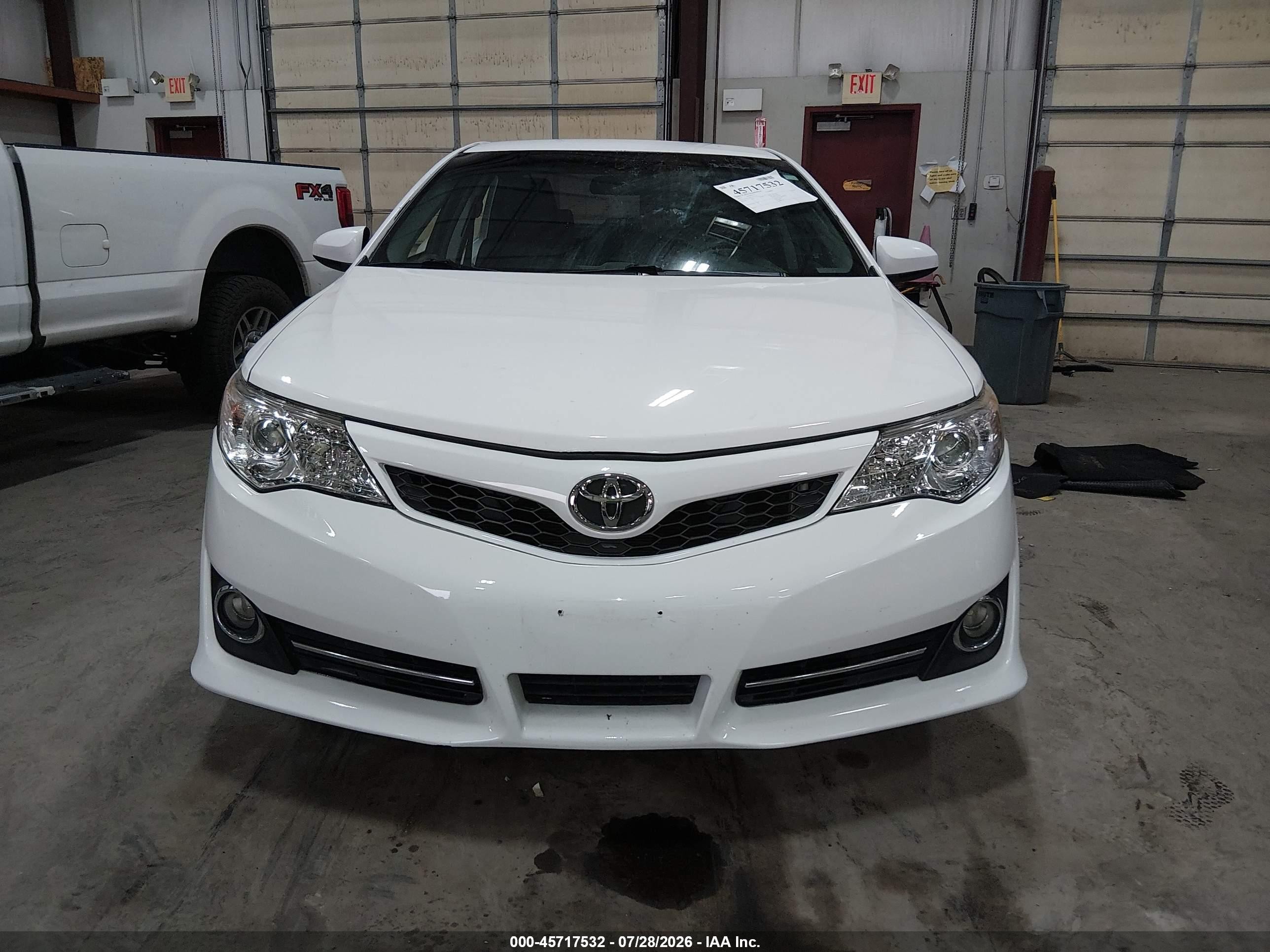 2013 Toyota Camry Se White vin: 4T1BF1FK0DU217449