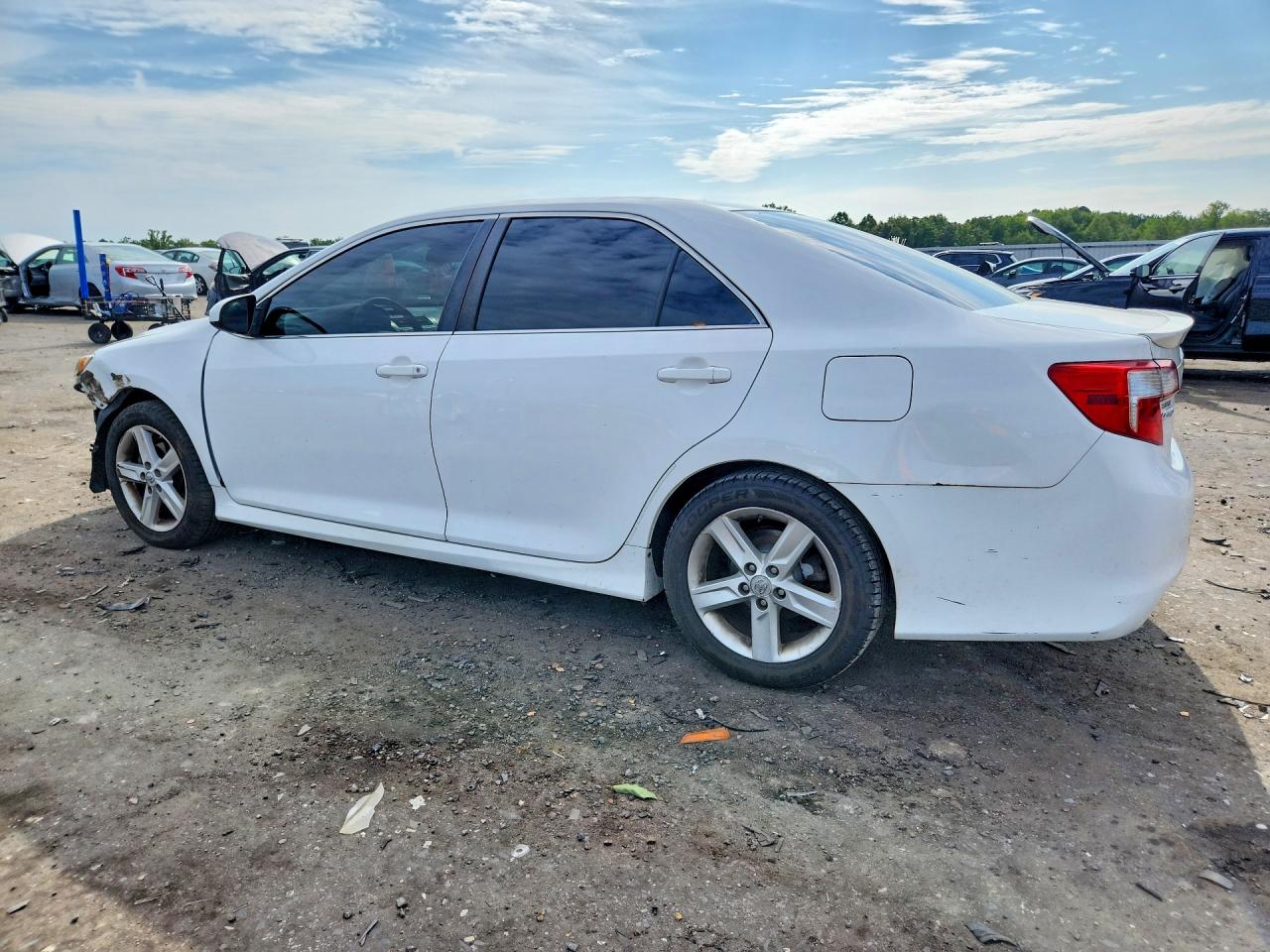 2013 Toyota Camry Se White vin: 4T1BF1FK0DU219072